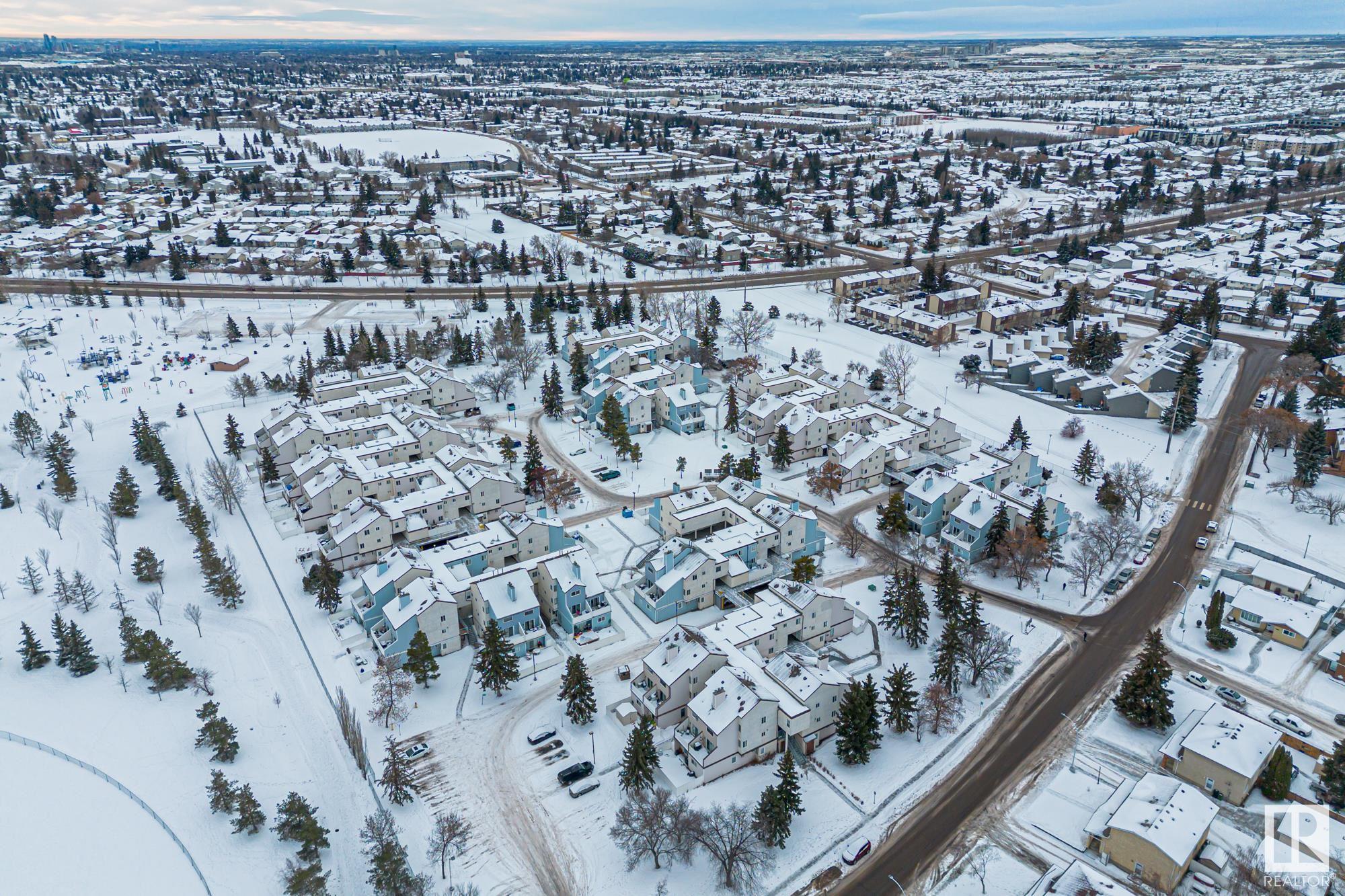      305 LANCASTER TC NW , Edmonton,  ,T5X 5T2 ;  Listing Number: MLS E4418595