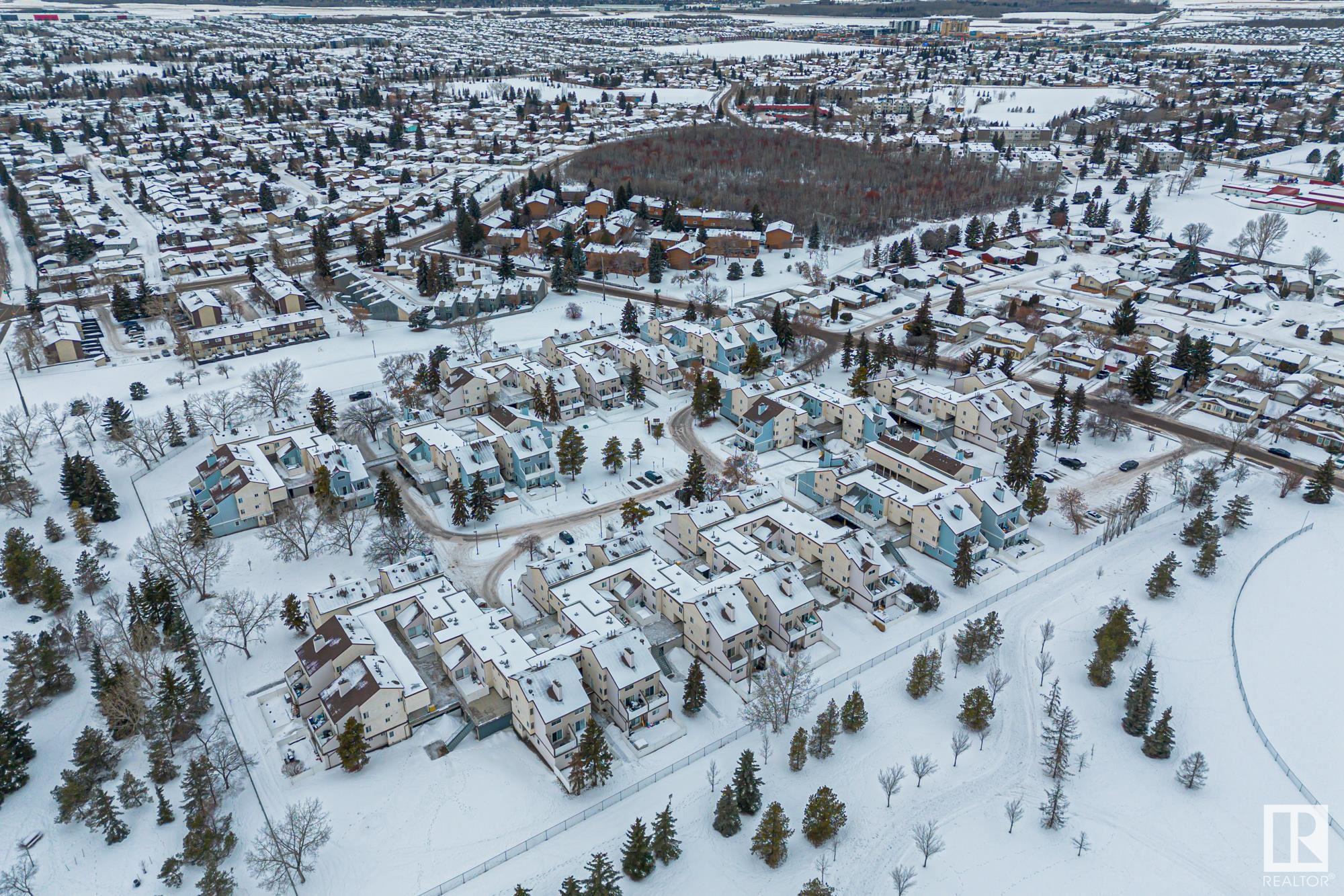      305 LANCASTER TC NW , Edmonton,  ,T5X 5T2 ;  Listing Number: MLS E4418595