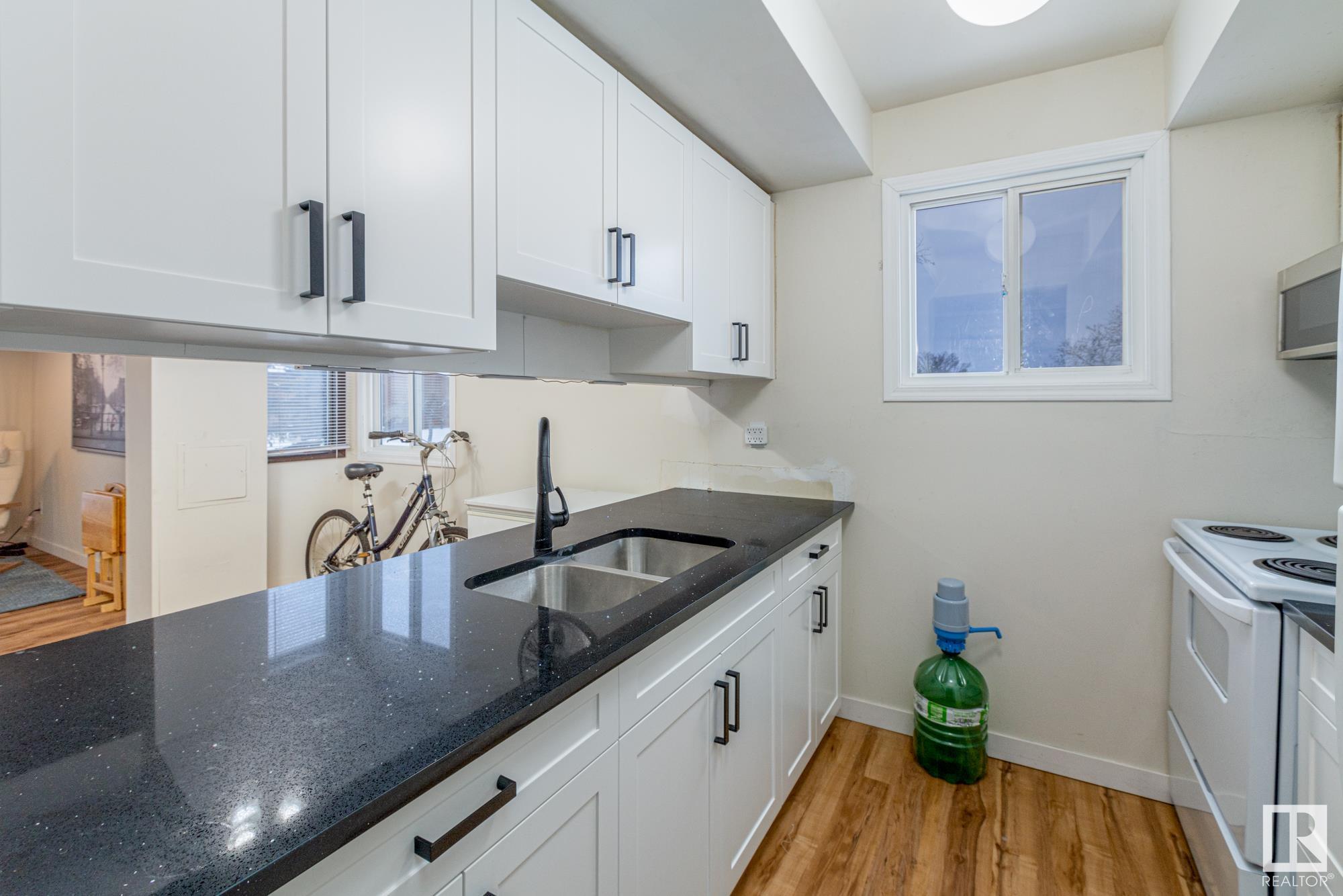      305 LANCASTER TC NW , Edmonton,  ,T5X 5T2 ;  Listing Number: MLS E4418595