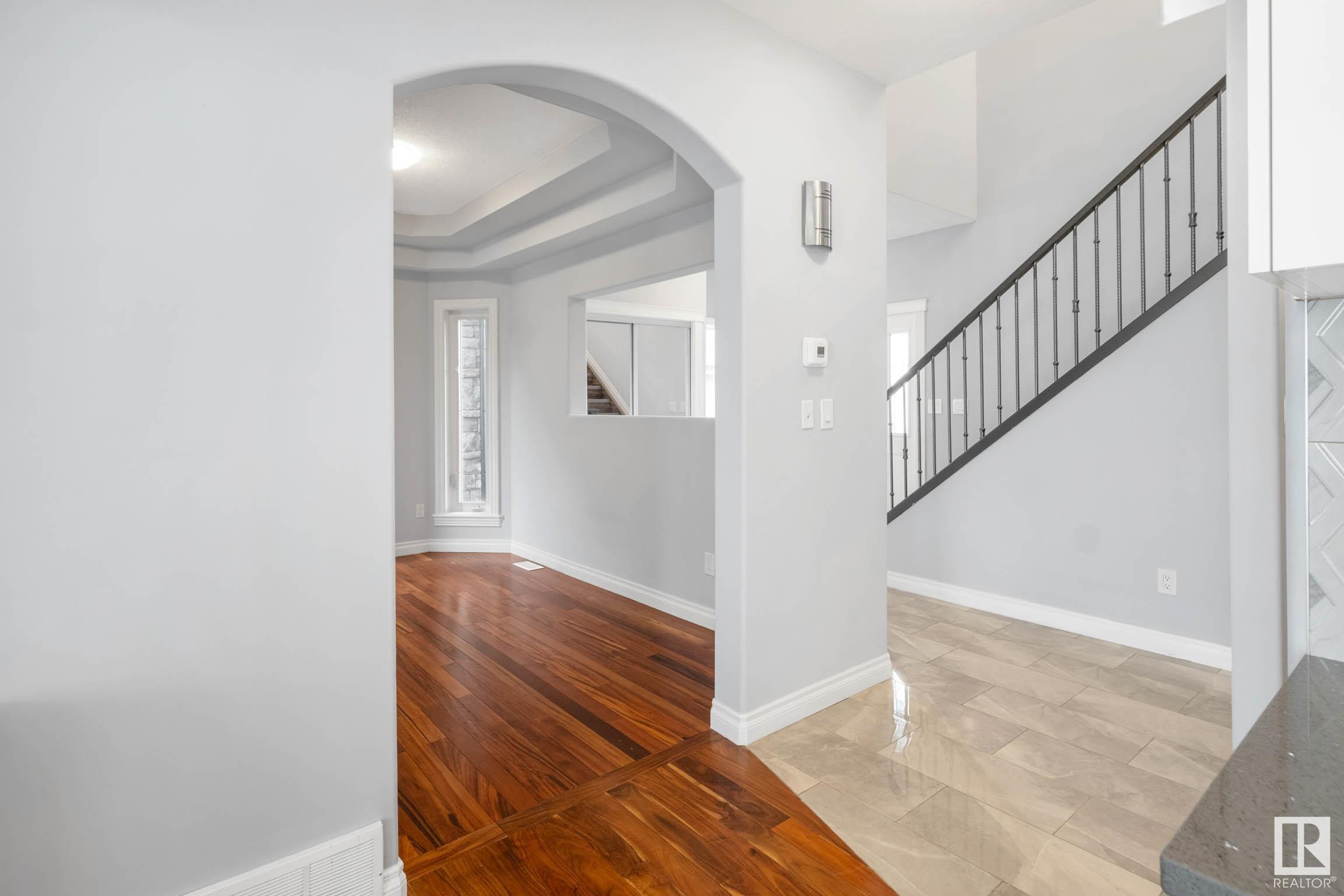      16110 47 ST NW , Edmonton,  ,T5Y 0G8 ;  Listing Number: MLS E4418604