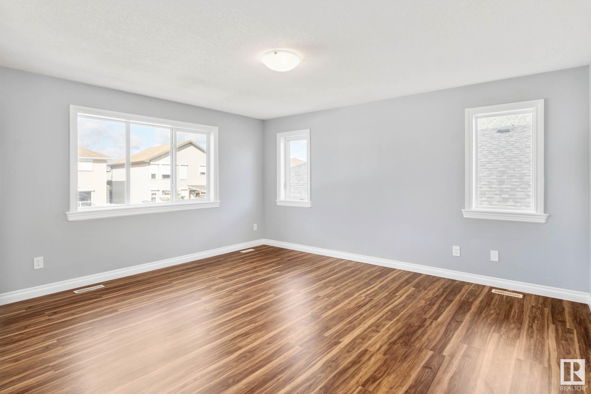      16110 47 ST NW , Edmonton,  ,T5Y 0G8 ;  Listing Number: MLS E4418604