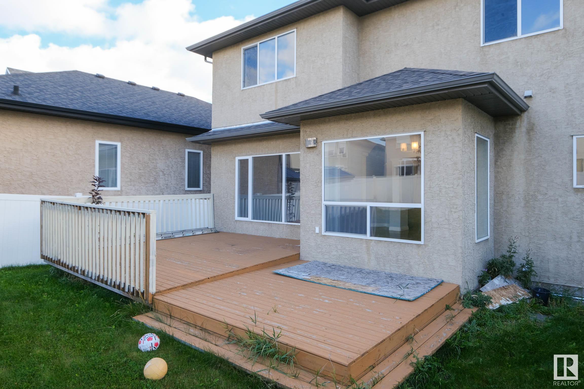      16110 47 ST NW , Edmonton,  ,T5Y 0G8 ;  Listing Number: MLS E4418604