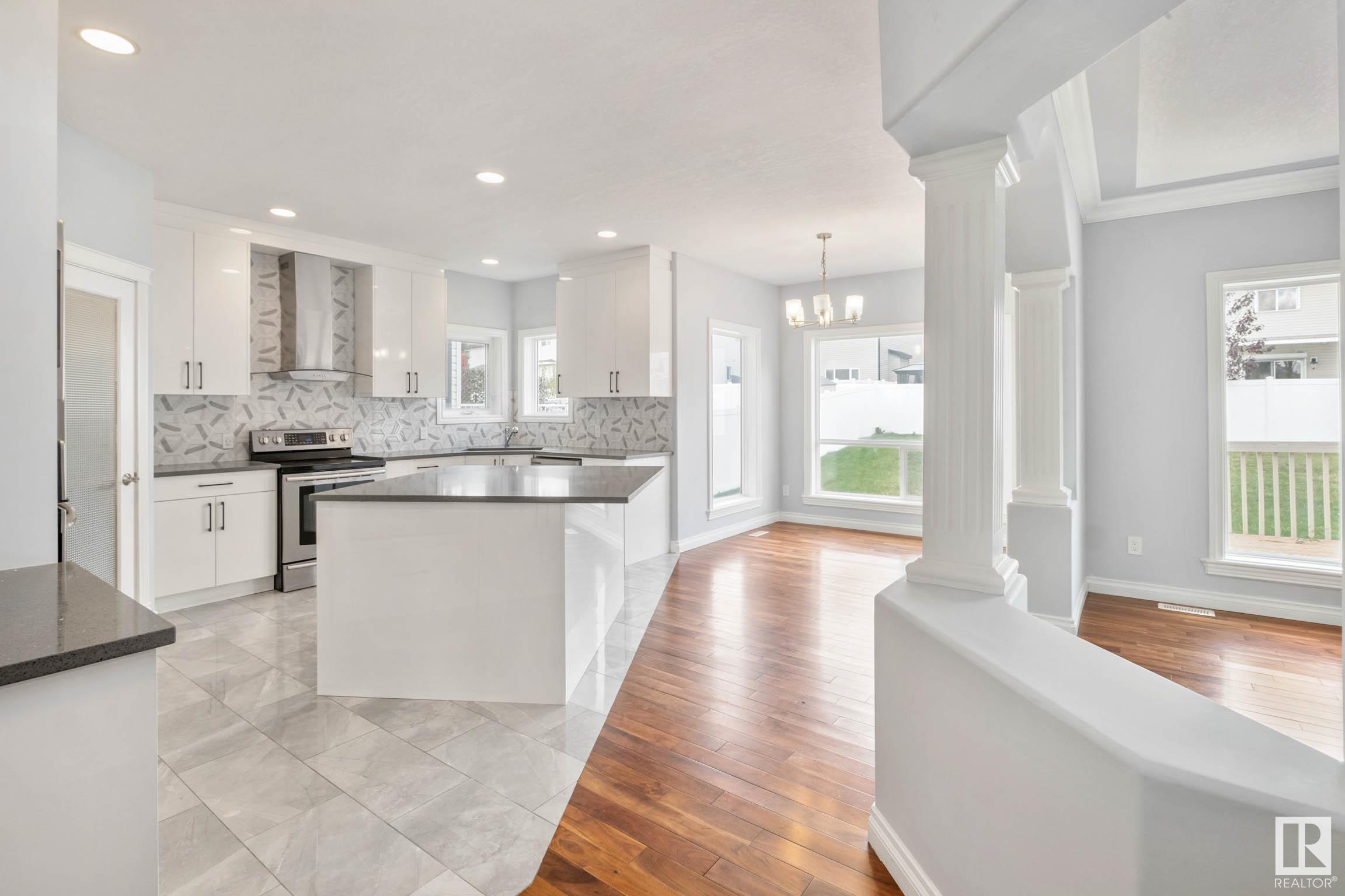     16110 47 ST NW , Edmonton,  ,T5Y 0G8 ;  Listing Number: MLS E4418604