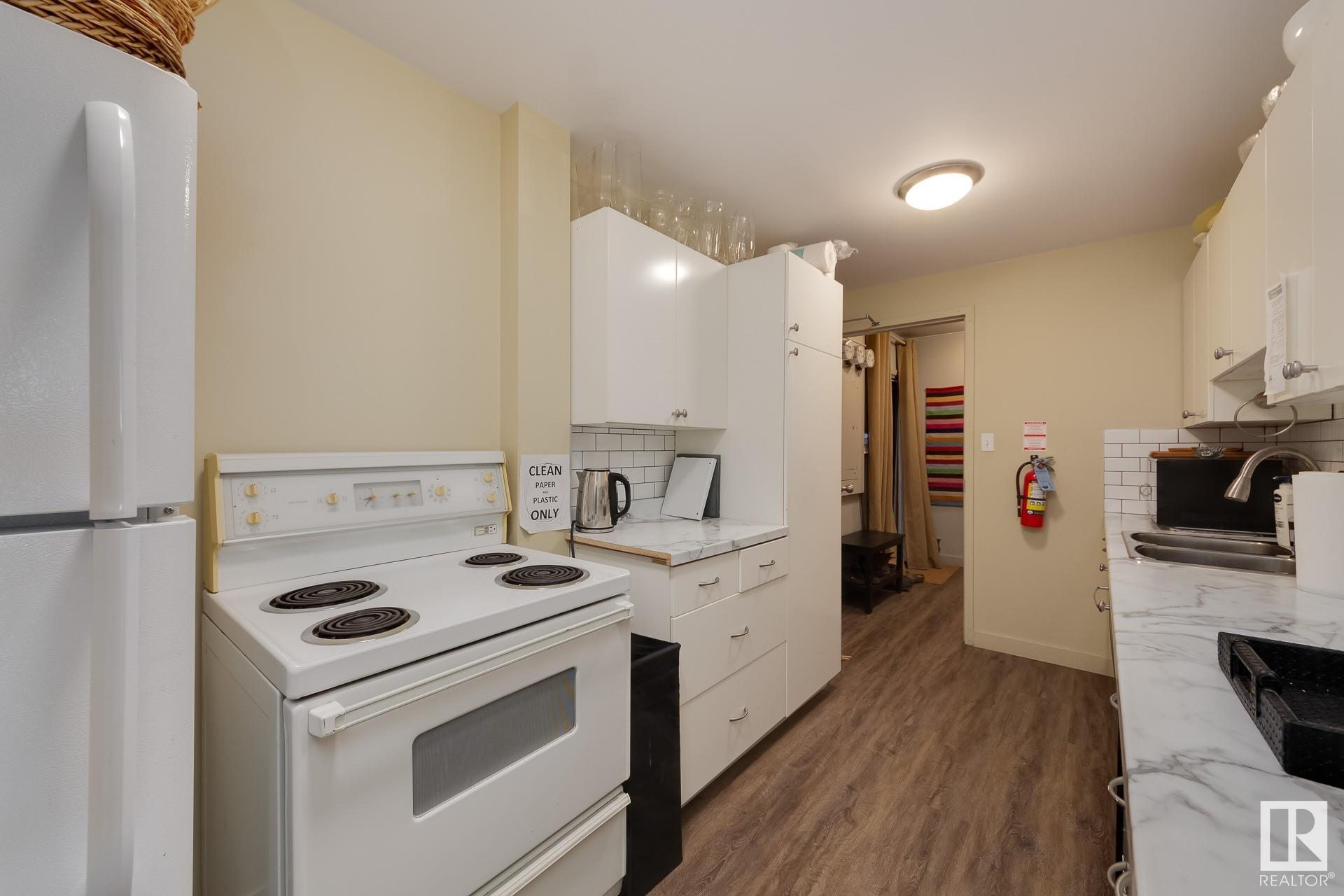      6324 106 ST NW , Edmonton,  ,T6H 2V3 ;  Listing Number: MLS E4418610