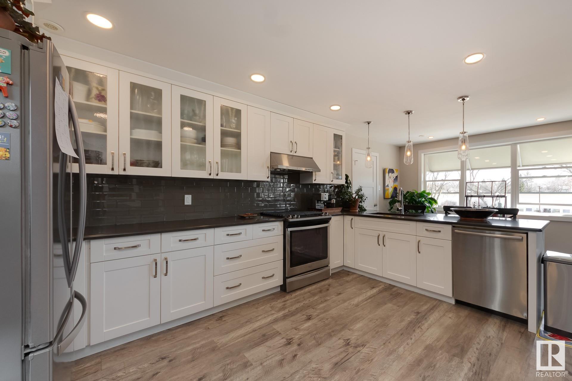      6324 106 ST NW , Edmonton,  ,T6H 2V3 ;  Listing Number: MLS E4418610