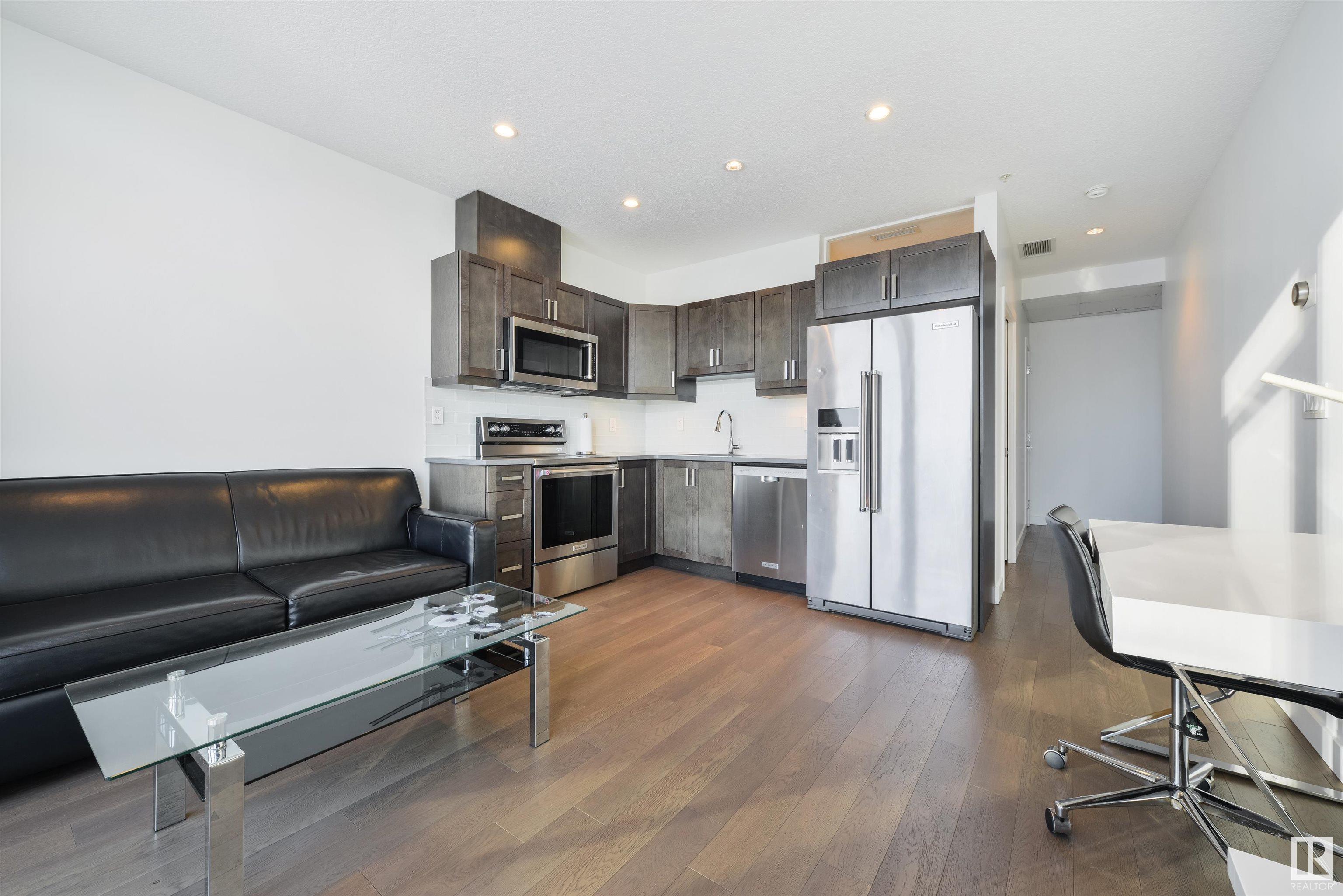      #1804 10238 103 ST NW , Edmonton,  ,T5J 0G6 ;  Listing Number: MLS E4418614