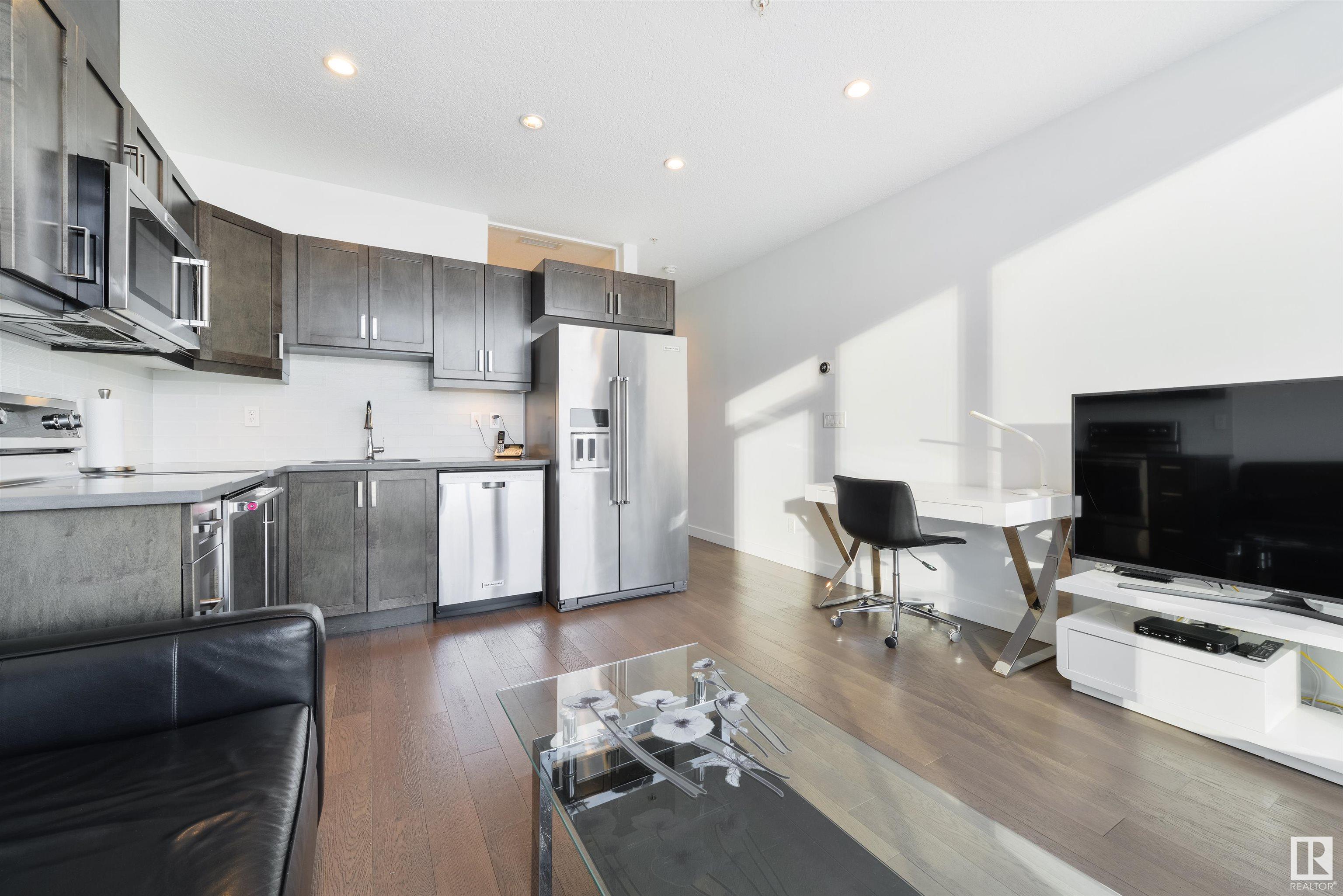      #1804 10238 103 ST NW , Edmonton,  ,T5J 0G6 ;  Listing Number: MLS E4418614