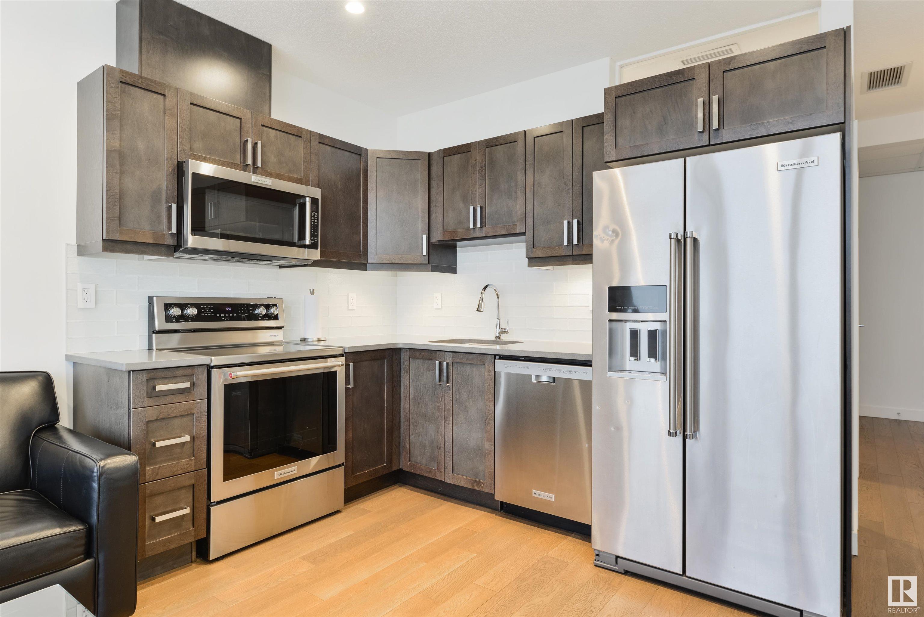      #1804 10238 103 ST NW , Edmonton,  ,T5J 0G6 ;  Listing Number: MLS E4418614