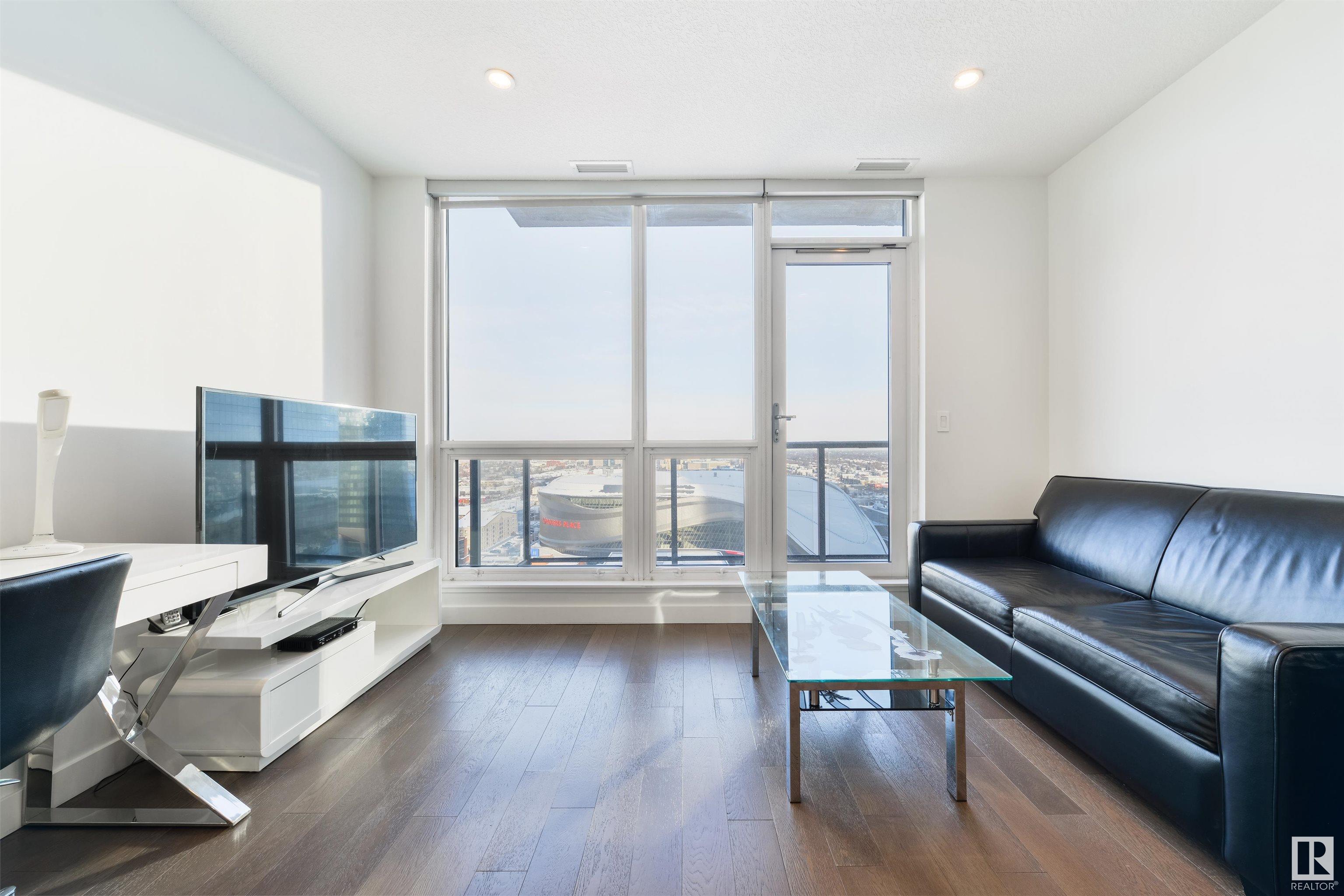      #1804 10238 103 ST NW , Edmonton,  ,T5J 0G6 ;  Listing Number: MLS E4418614