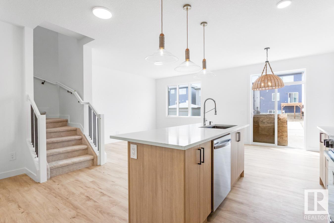      60 Catria PT , Sherwood Park,  ,T8H 2Z7 ;  Listing Number: MLS E4418621