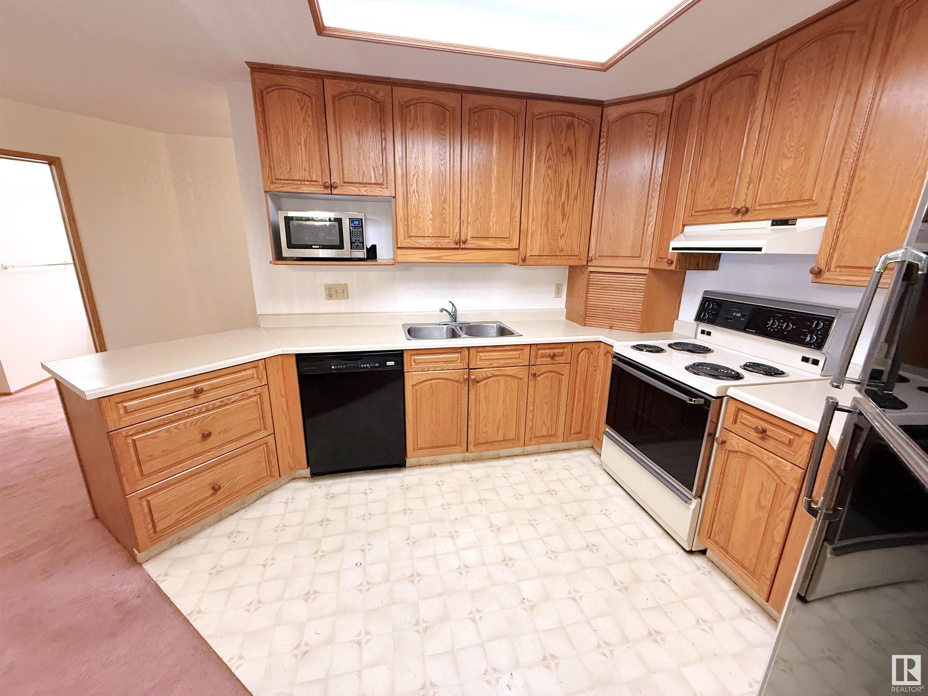      #107 10935 21 AV NW , Edmonton,  ,T6J 6R3 ;  Listing Number: MLS E4418628