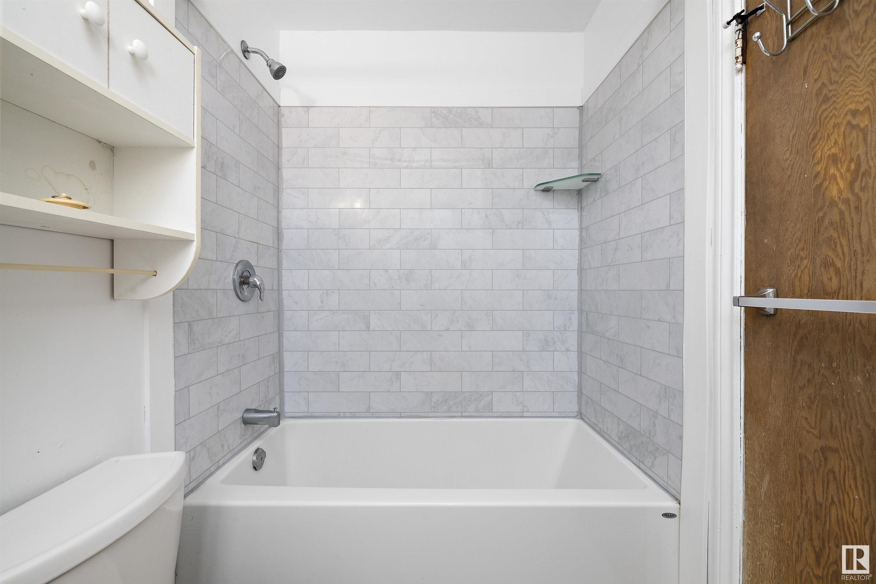      8906 WINDSOR RD NW , Edmonton,  ,T6G 2A2 ;  Listing Number: MLS E4418629