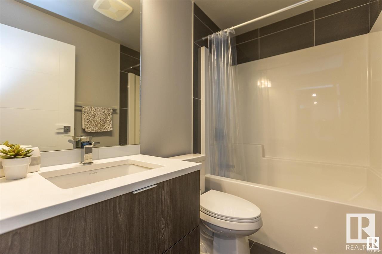      #700 10180 103 ST NW , Edmonton,  ,T5J 0L1 ;  Listing Number: MLS E4418630