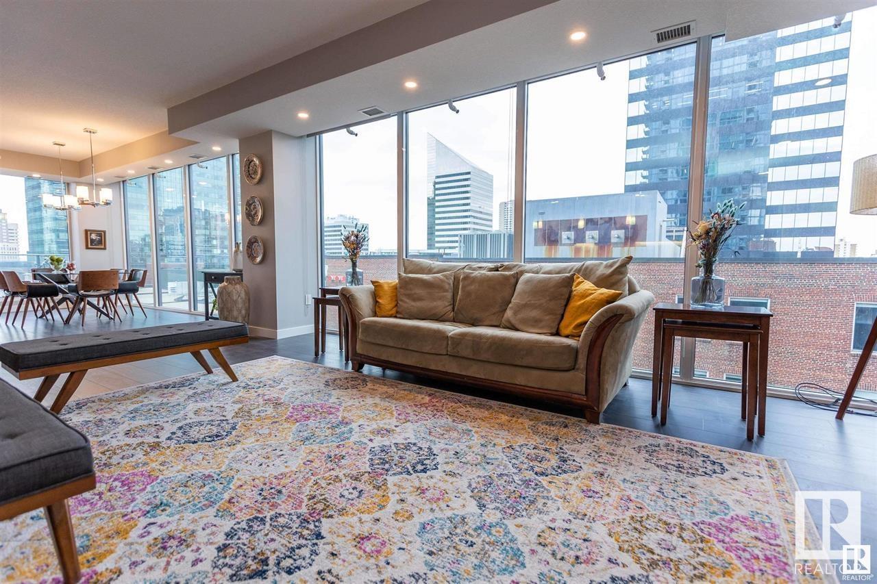      #700 10180 103 ST NW , Edmonton,  ,T5J 0L1 ;  Listing Number: MLS E4418630