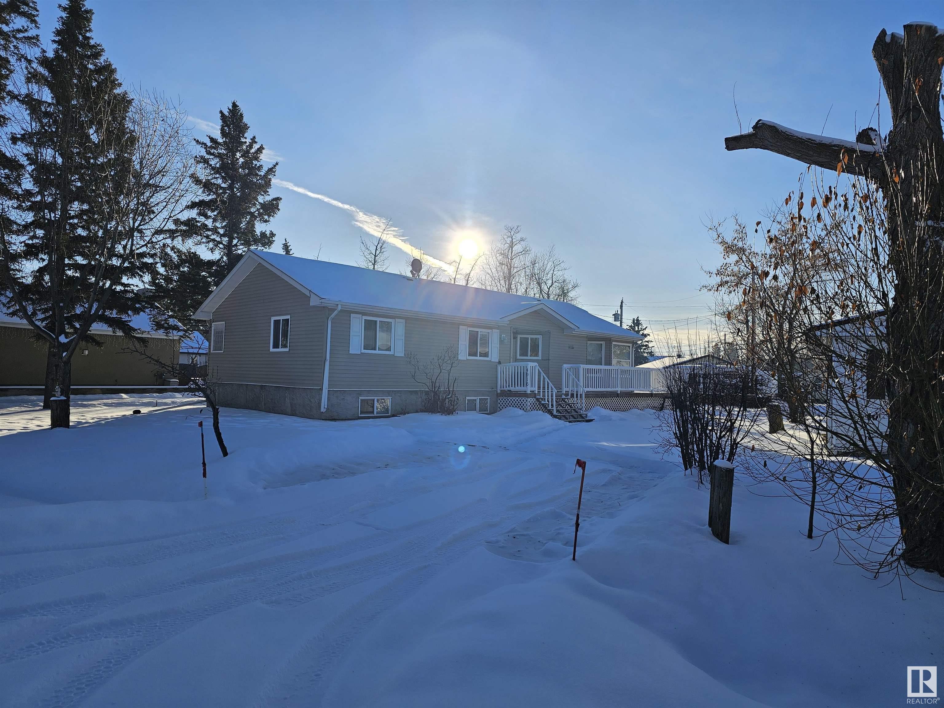      4916 56 ST , Rural Lac Ste. Anne County,  ,T0E 0A0 ;  Listing Number: MLS E4418635
