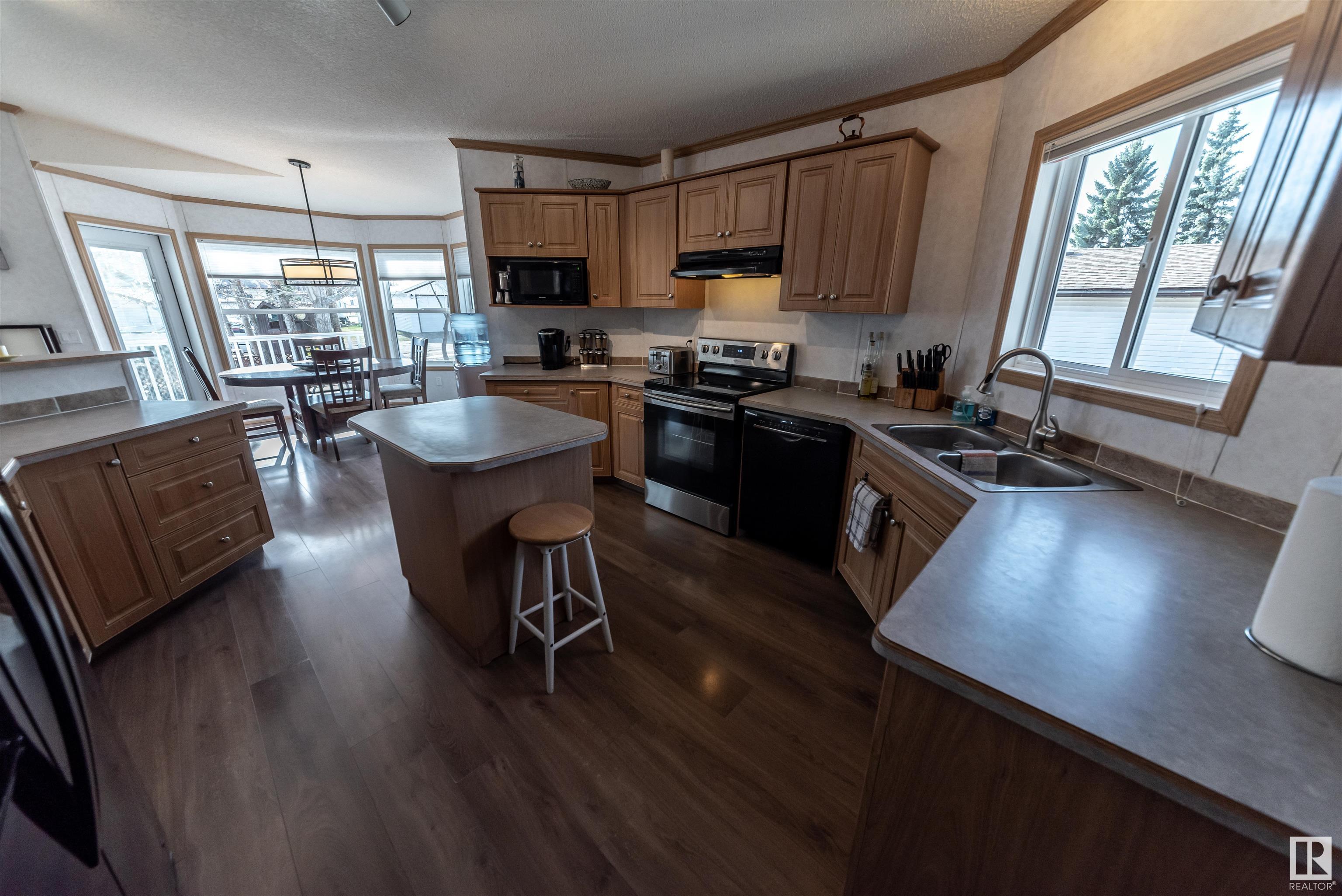      4916 56 ST , Rural Lac Ste. Anne County,  ,T0E 0A0 ;  Listing Number: MLS E4418635