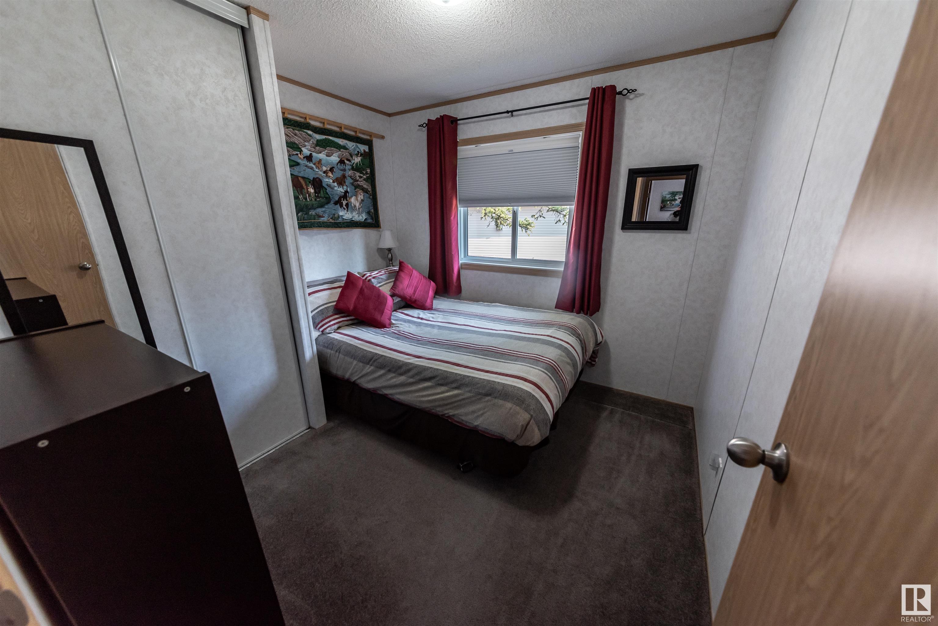      4916 56 ST , Rural Lac Ste. Anne County,  ,T0E 0A0 ;  Listing Number: MLS E4418635