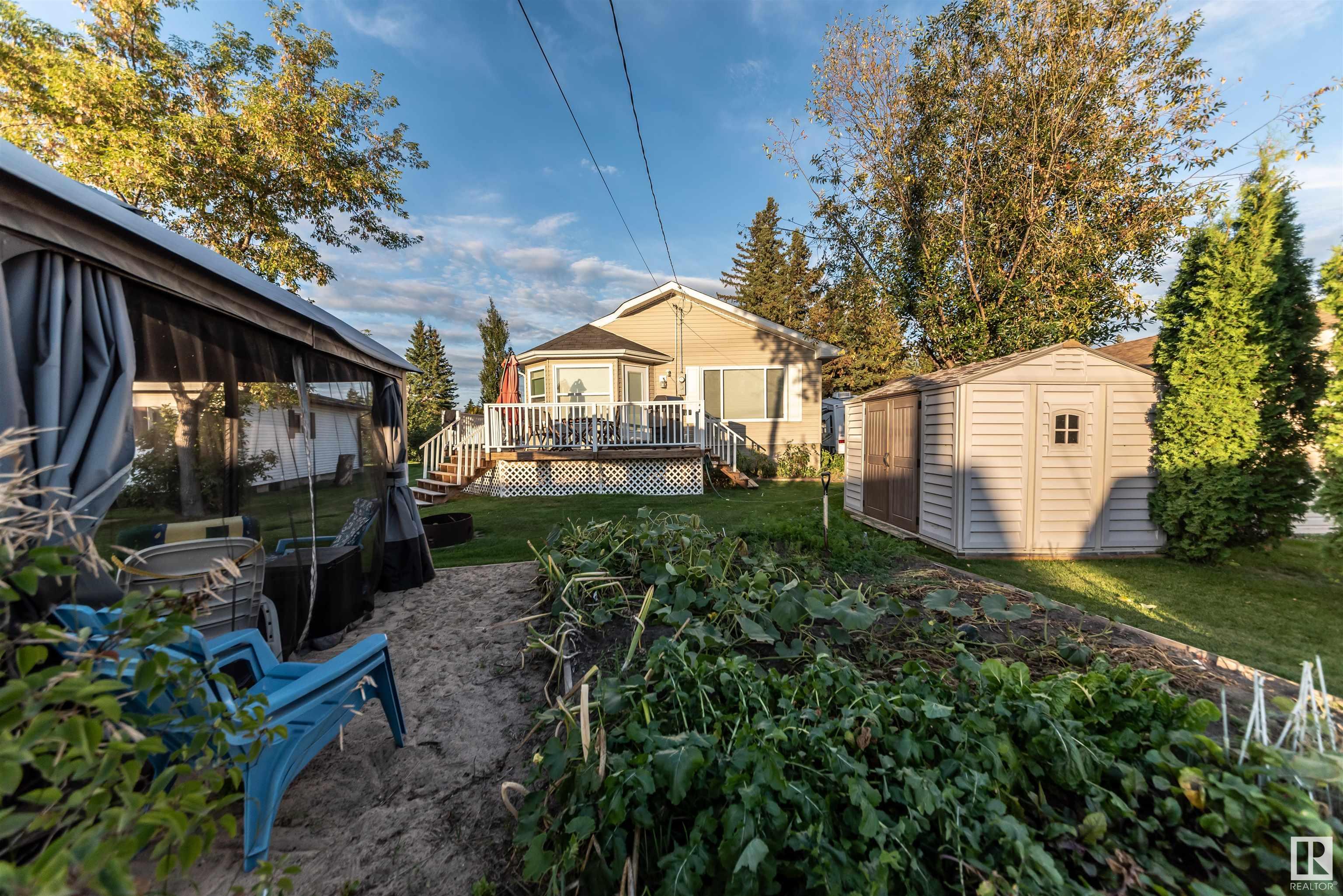      4916 56 ST , Rural Lac Ste. Anne County,  ,T0E 0A0 ;  Listing Number: MLS E4418635