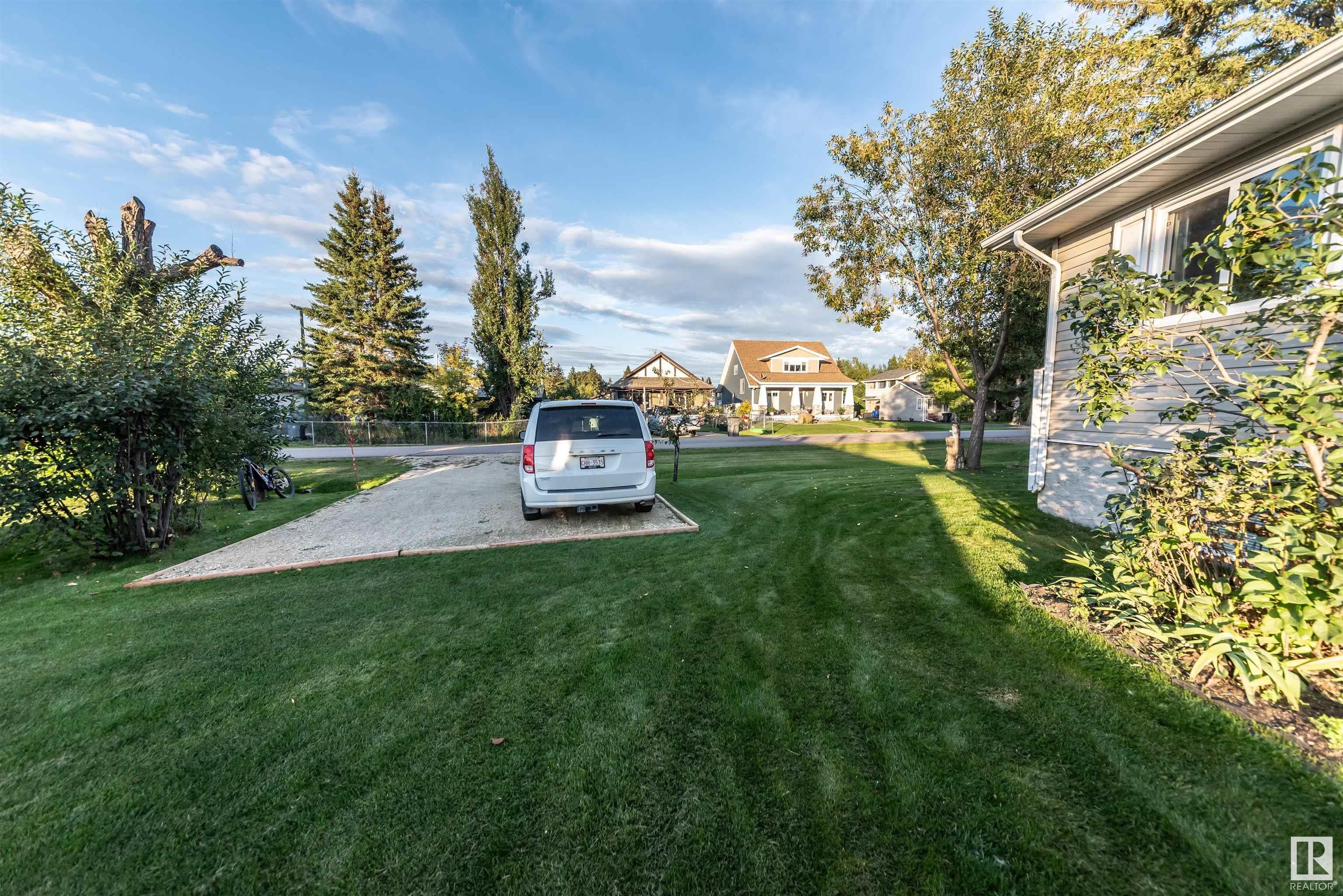      4916 56 ST , Rural Lac Ste. Anne County,  ,T0E 0A0 ;  Listing Number: MLS E4418635