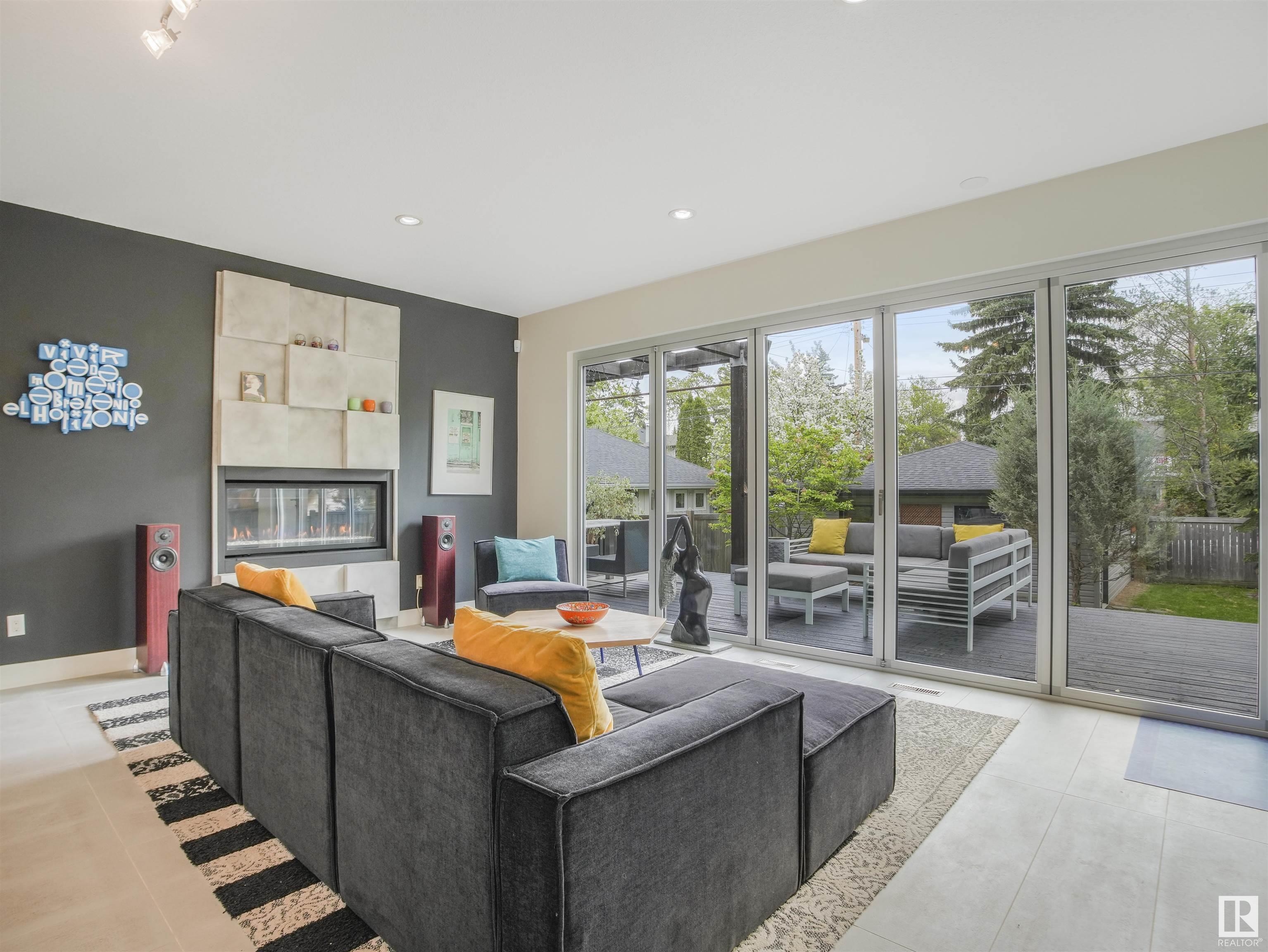      9755 146 ST NW , Edmonton,  ,T5N 2Z3 ;  Listing Number: MLS E4418643