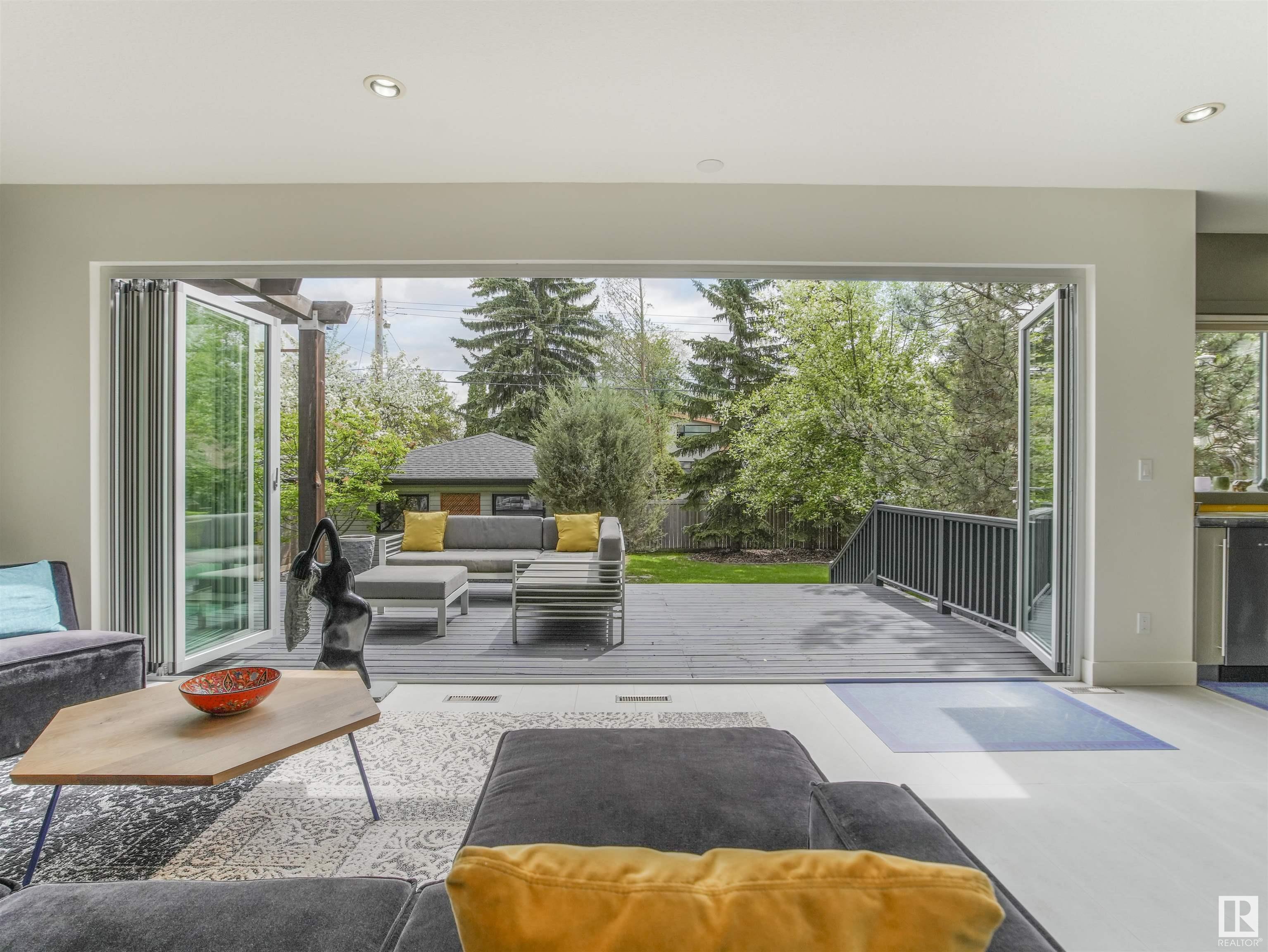      9755 146 ST NW , Edmonton,  ,T5N 2Z3 ;  Listing Number: MLS E4418643