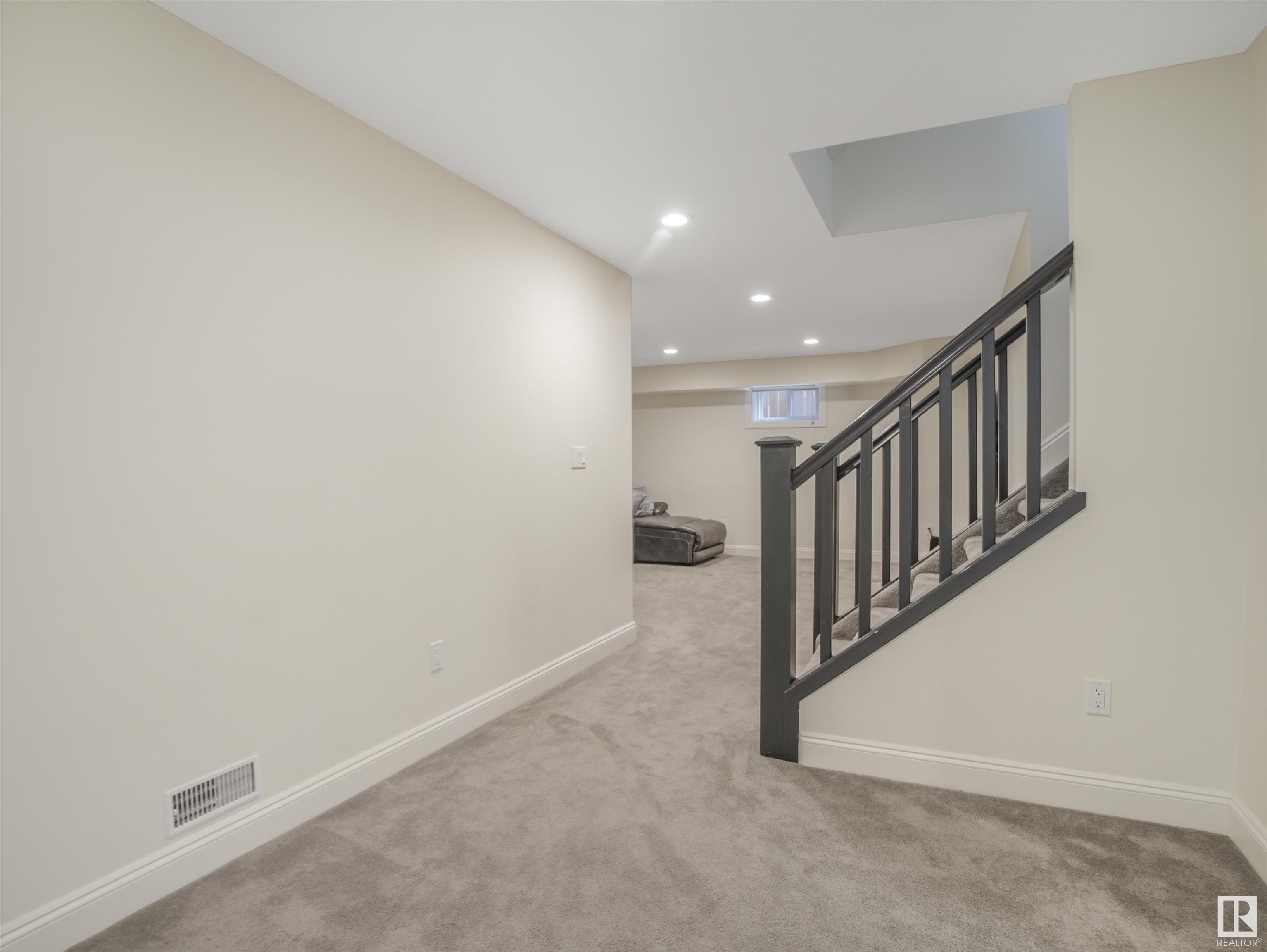      9755 146 ST NW , Edmonton,  ,T5N 2Z3 ;  Listing Number: MLS E4418643