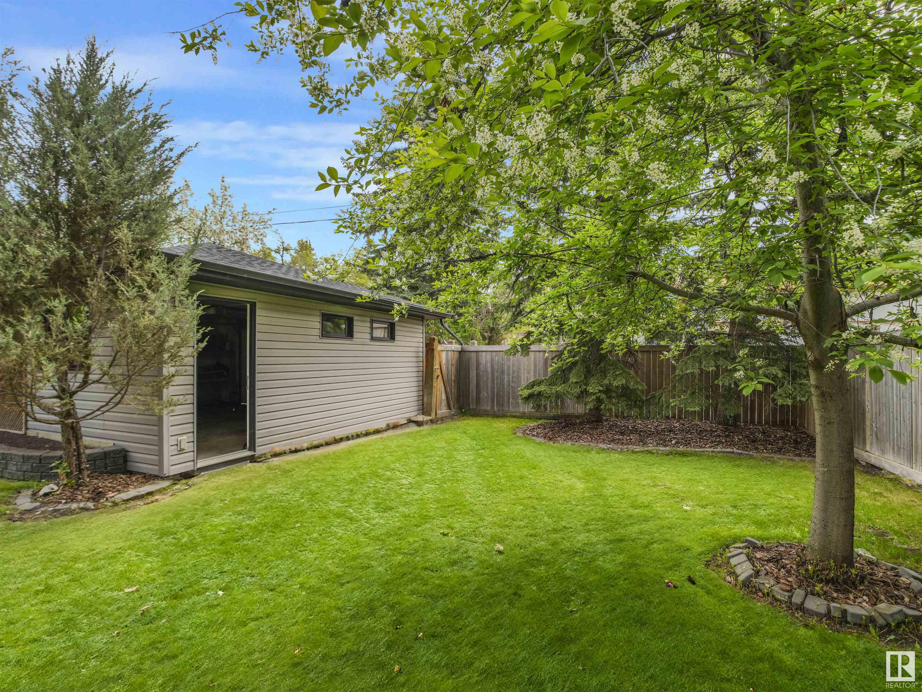      9755 146 ST NW , Edmonton,  ,T5N 2Z3 ;  Listing Number: MLS E4418643