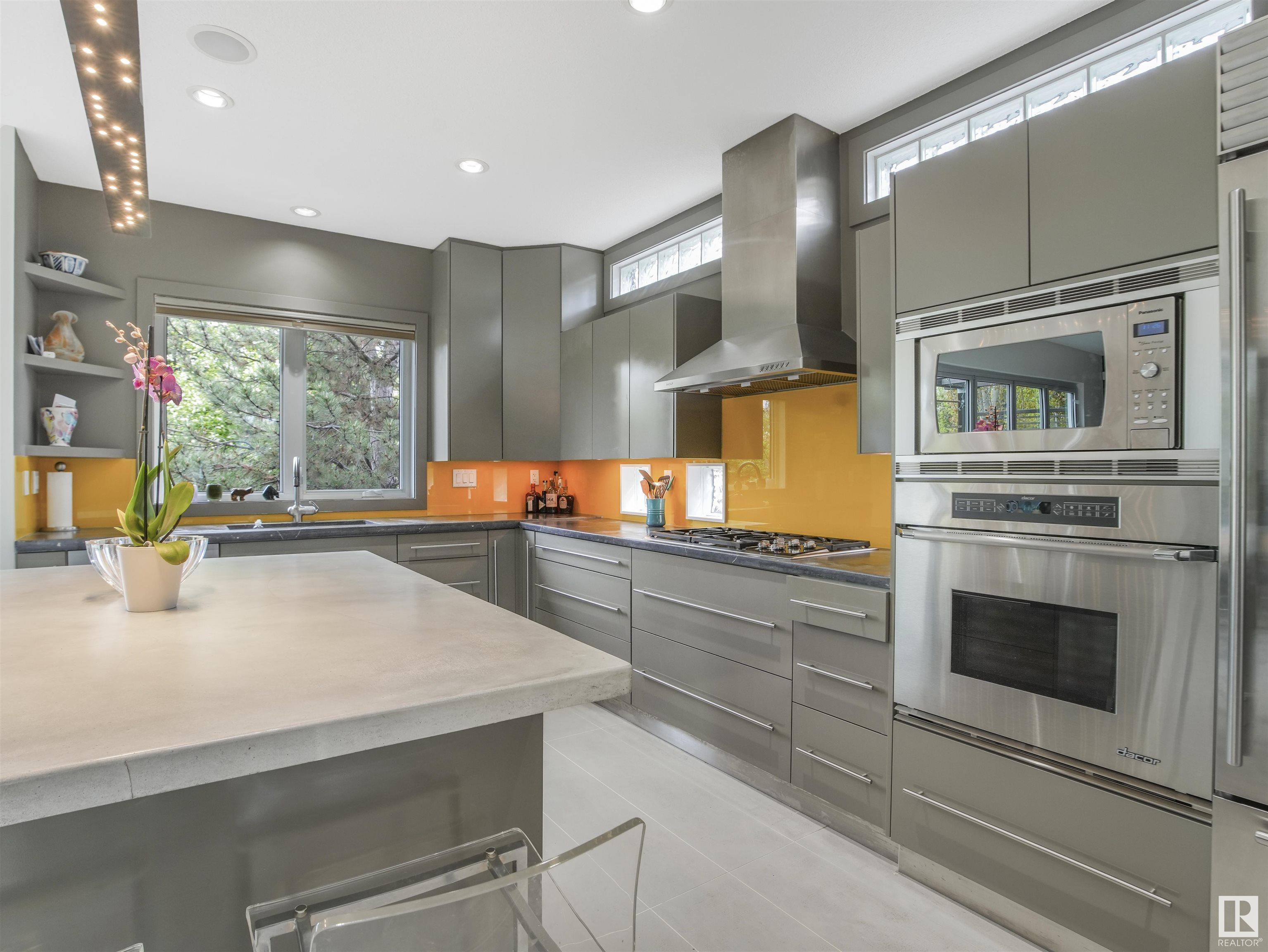      9755 146 ST NW , Edmonton,  ,T5N 2Z3 ;  Listing Number: MLS E4418643