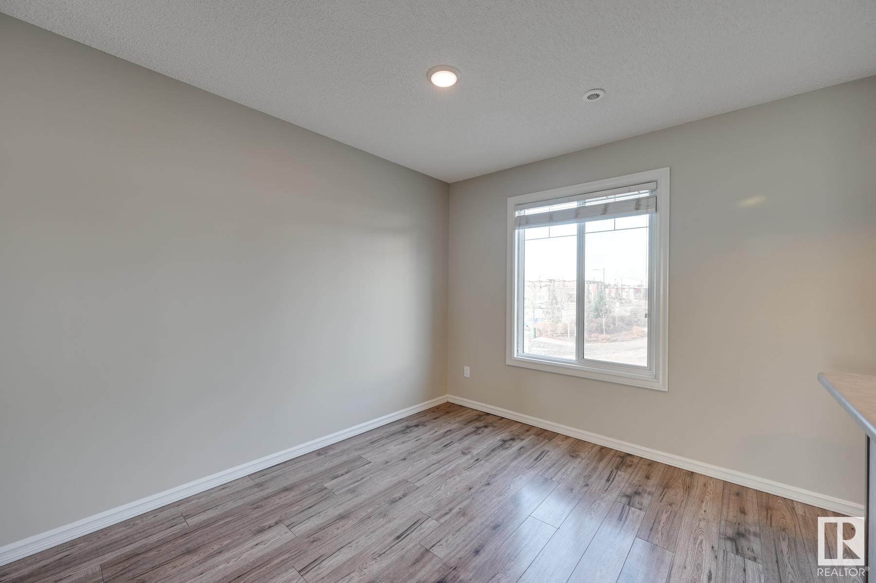      #2 2215 24 ST NW , Edmonton,  ,T6T 1A6 ;  Listing Number: MLS E4418644