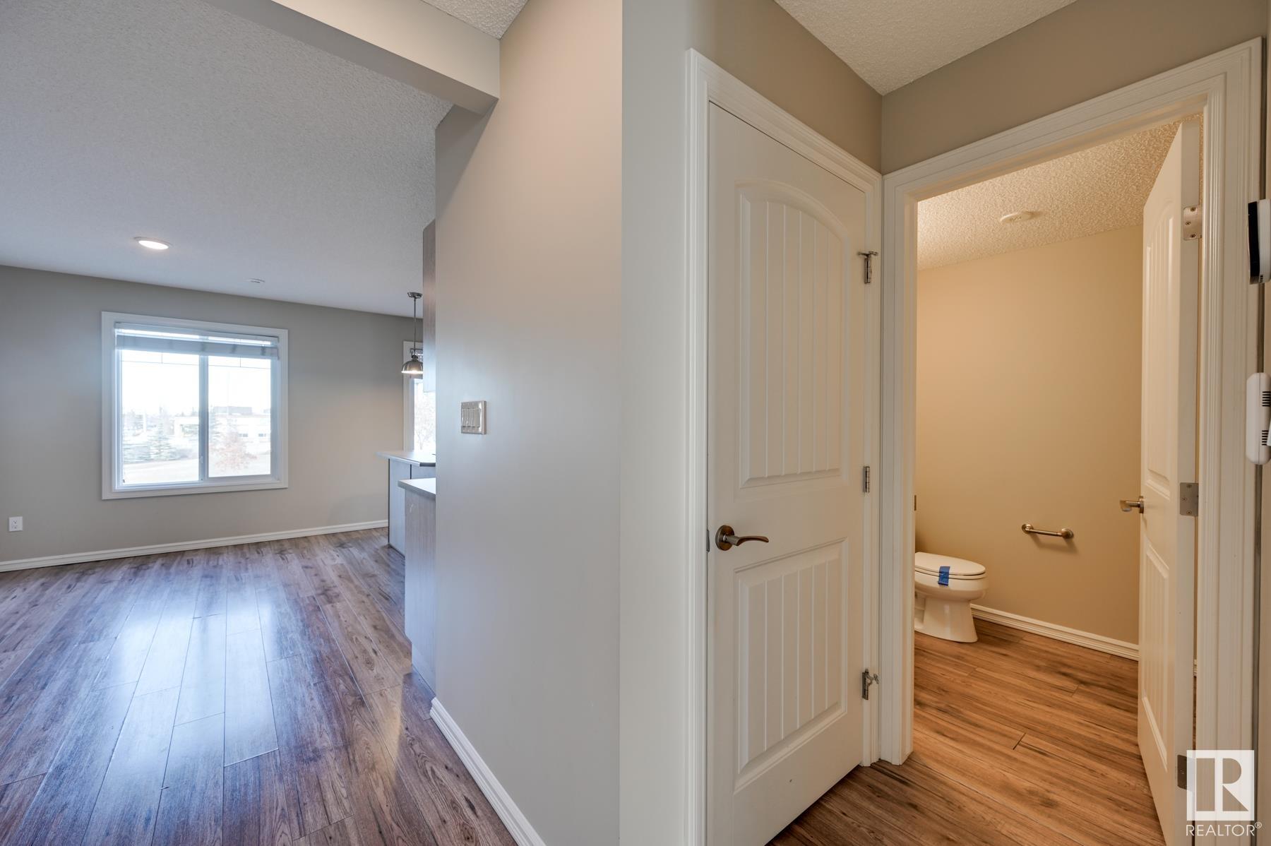      #2 2215 24 ST NW , Edmonton,  ,T6T 1A6 ;  Listing Number: MLS E4418644