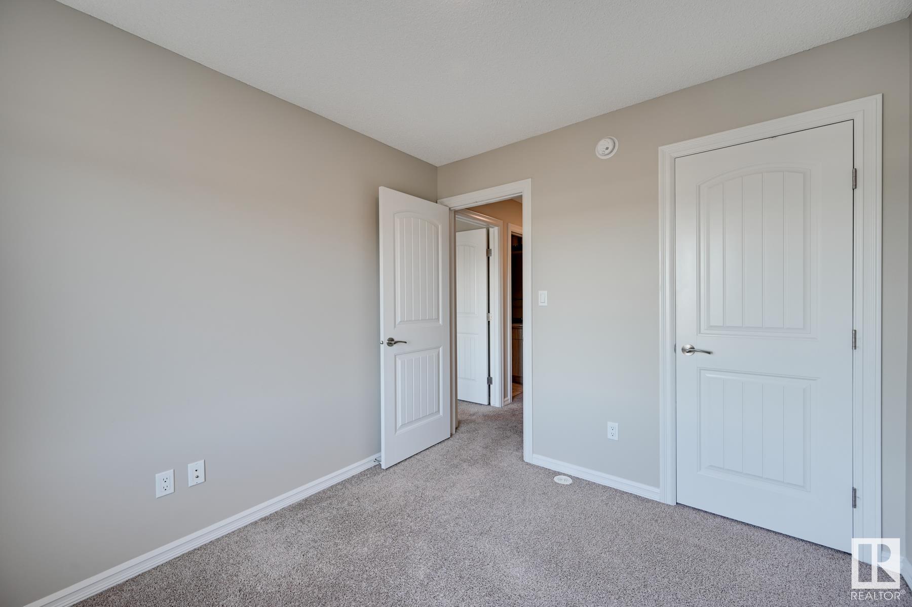      #2 2215 24 ST NW , Edmonton,  ,T6T 1A6 ;  Listing Number: MLS E4418644