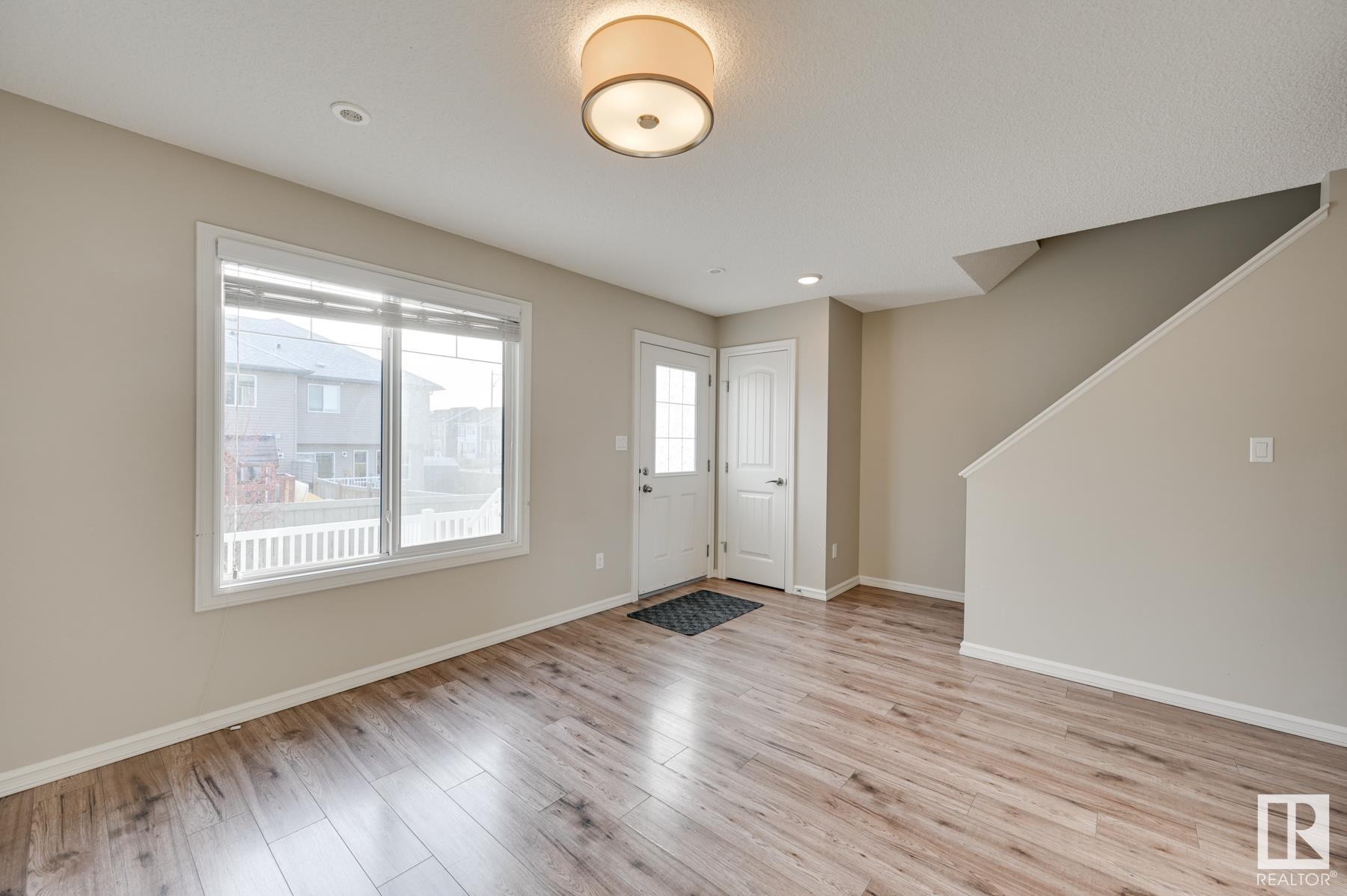      #2 2215 24 ST NW , Edmonton,  ,T6T 1A6 ;  Listing Number: MLS E4418644