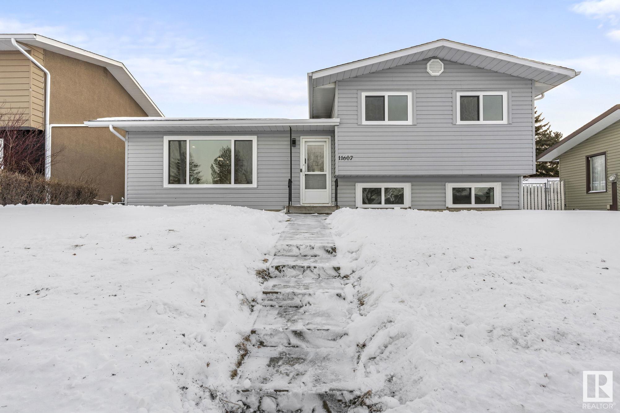      11607 40 AV NW , Edmonton,  ,T6J 0R7 ;  Listing Number: MLS E4418650
