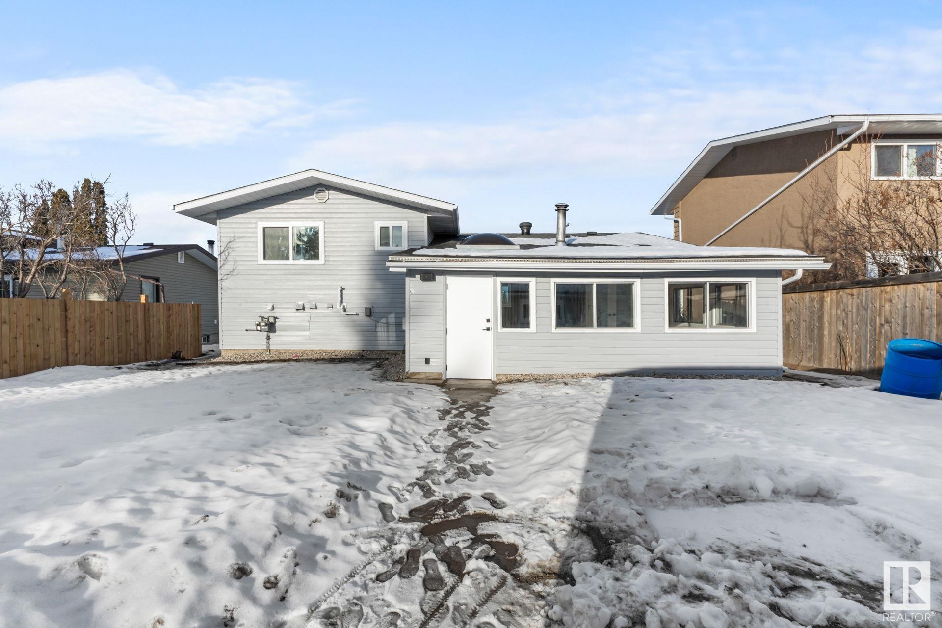      11607 40 AV NW , Edmonton,  ,T6J 0R7 ;  Listing Number: MLS E4418650