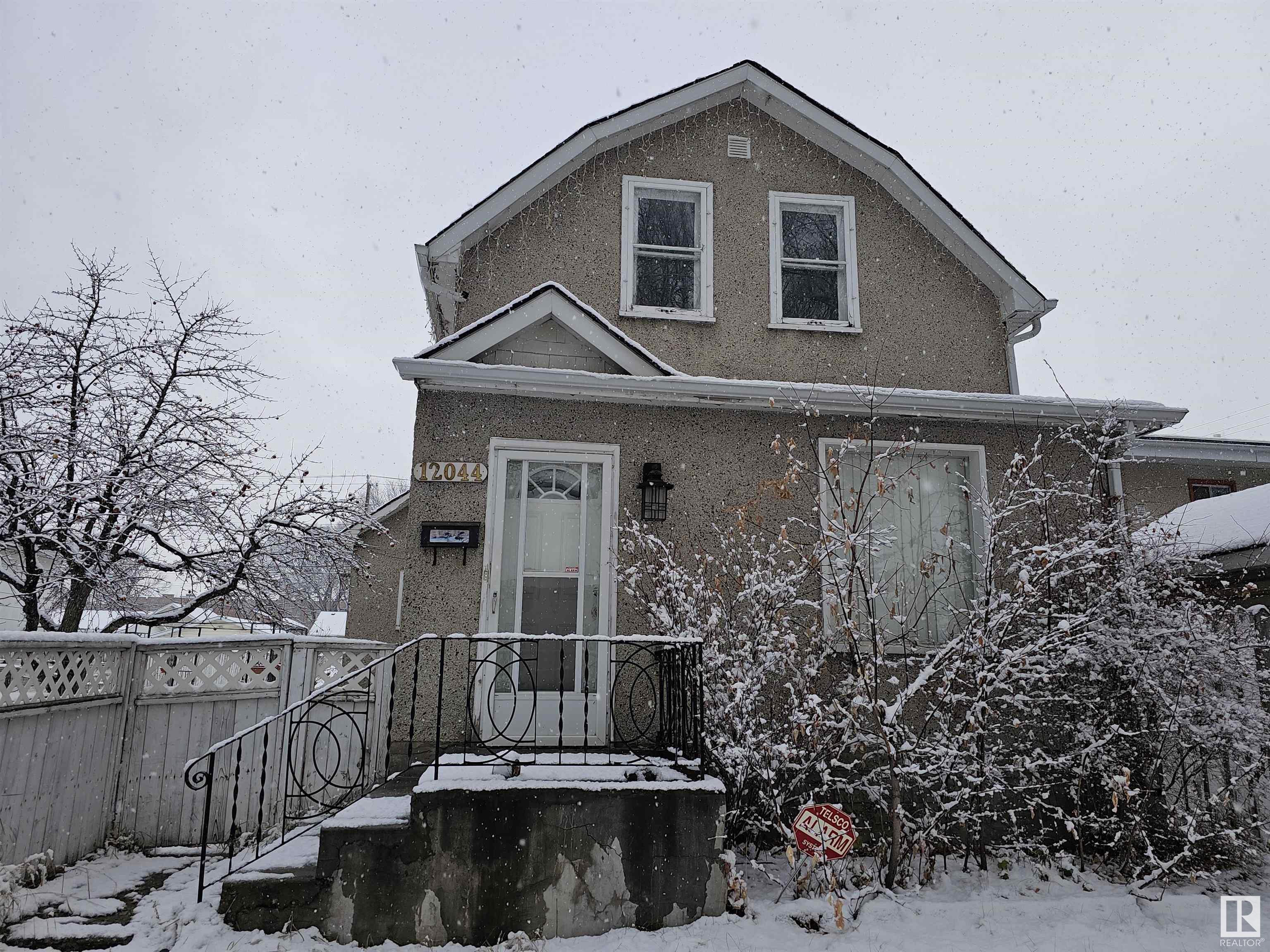      12044 79 ST NW , Edmonton,  ,T5B 2L3 ;  Listing Number: MLS E4418653
