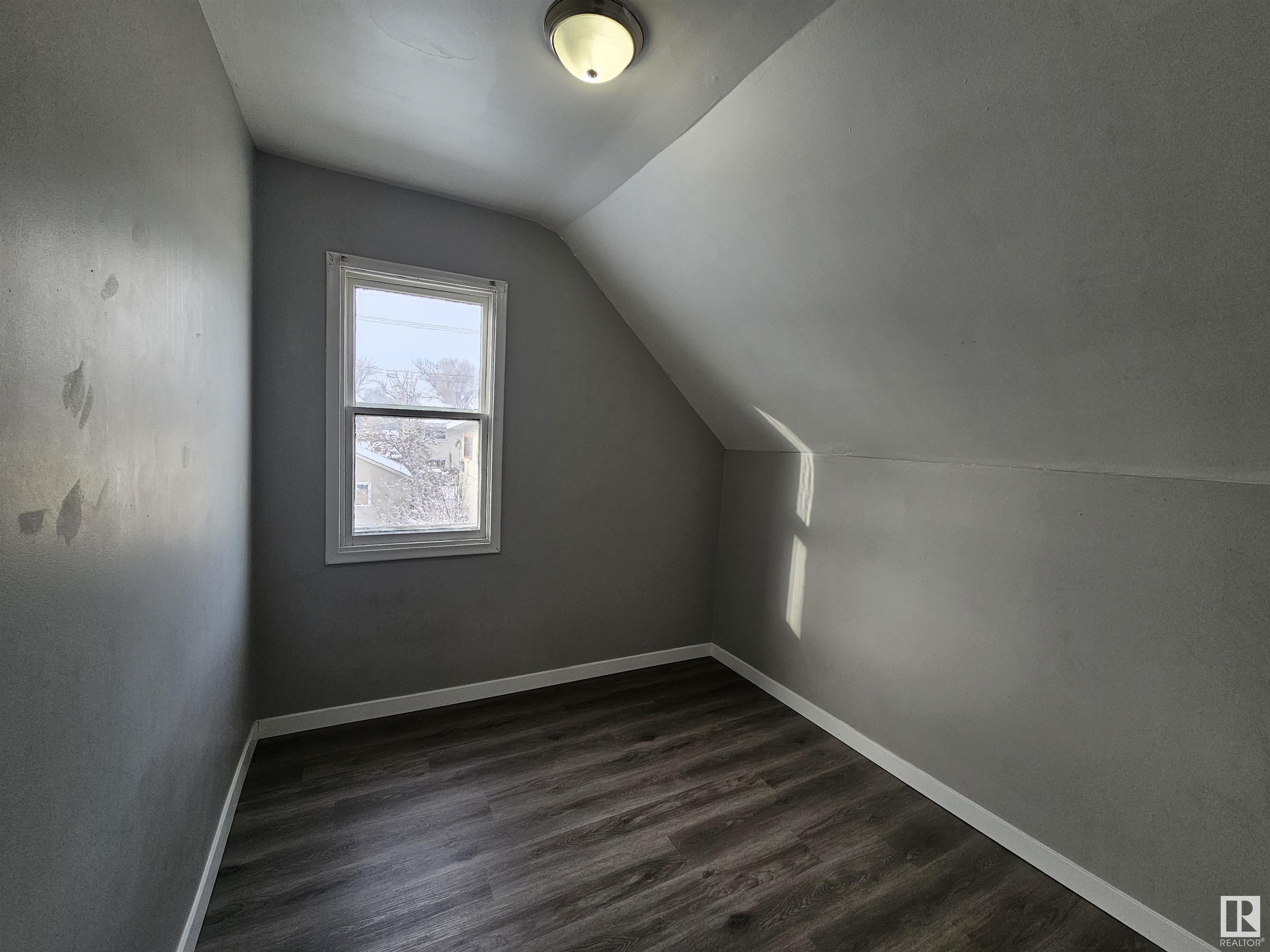      12044 79 ST NW , Edmonton,  ,T5B 2L3 ;  Listing Number: MLS E4418653