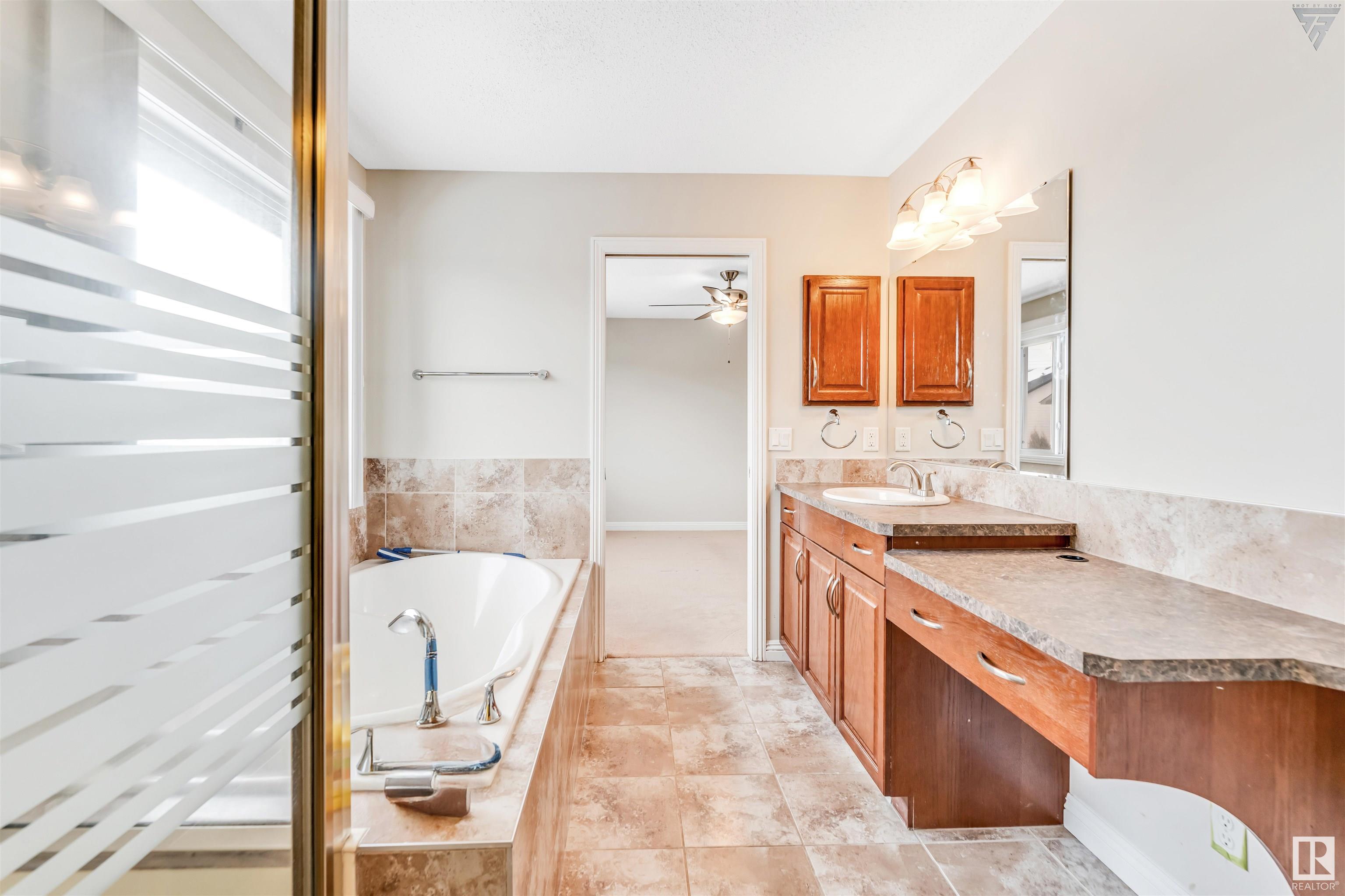      3012 25 AV NW , Edmonton,  ,T6T 0C8 ;  Listing Number: MLS E4418666