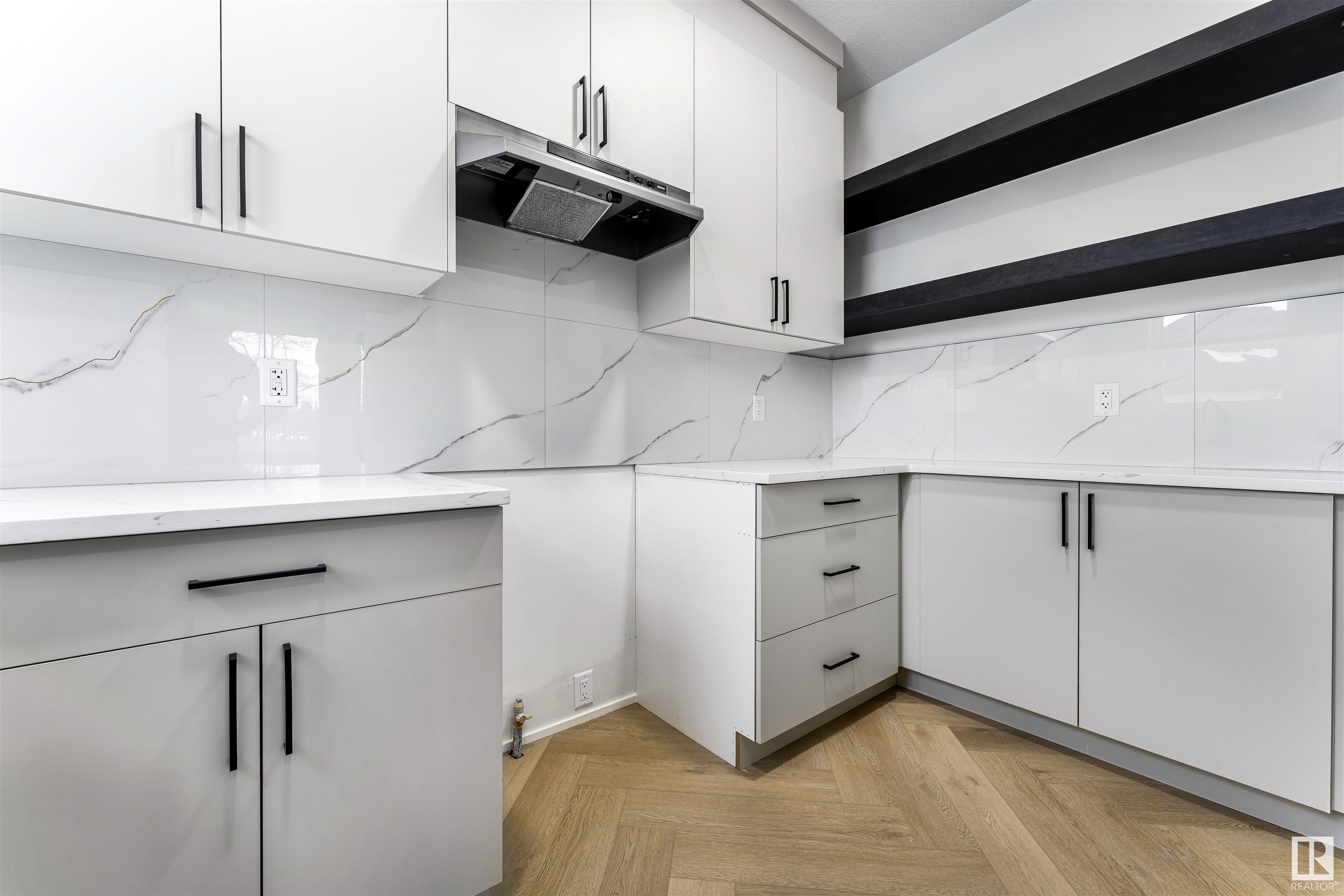      248 166 AV NE , Edmonton,  ,T5Y 4J2 ;  Listing Number: MLS E4418674