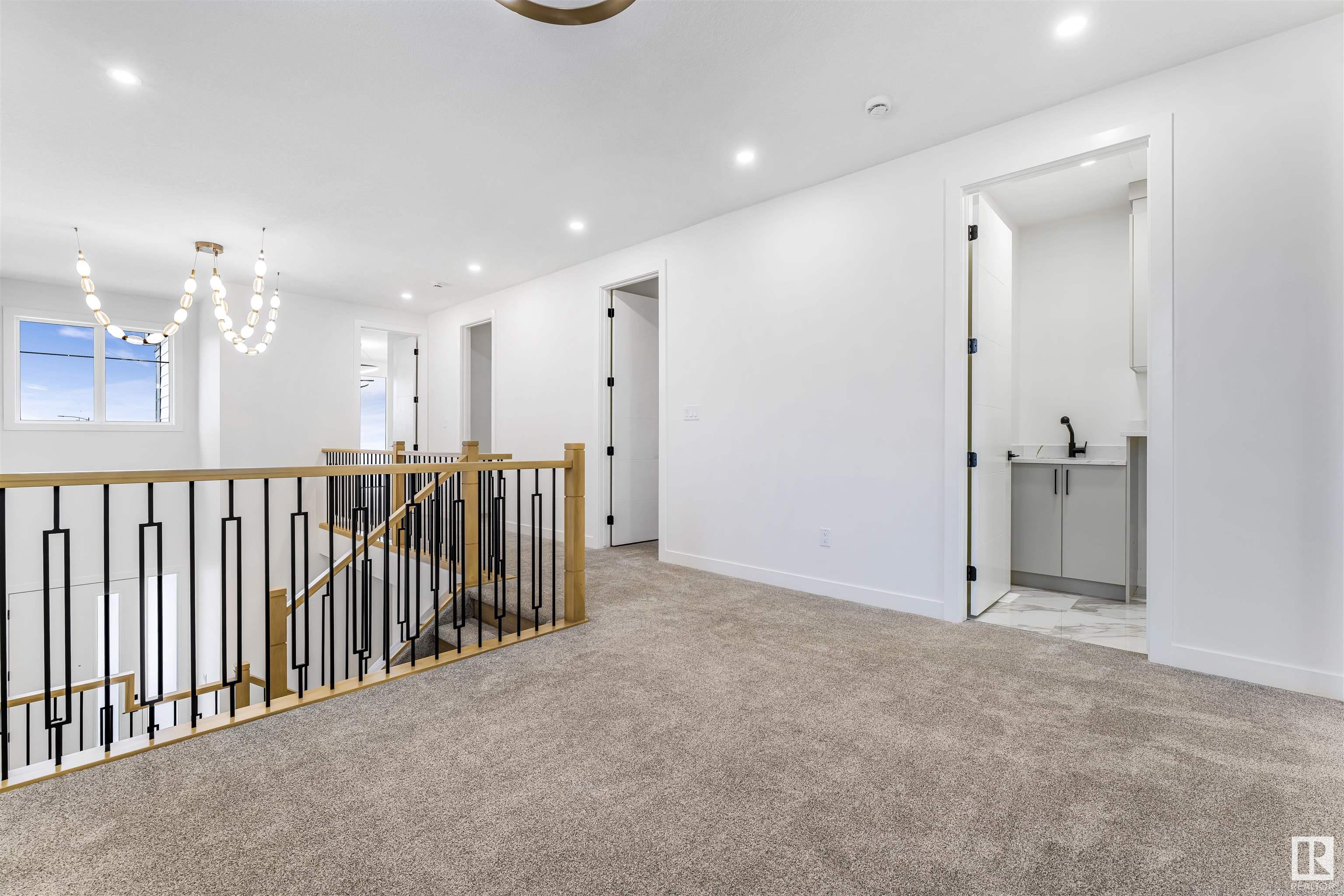      248 166 AV NE , Edmonton,  ,T5Y 4J2 ;  Listing Number: MLS E4418674