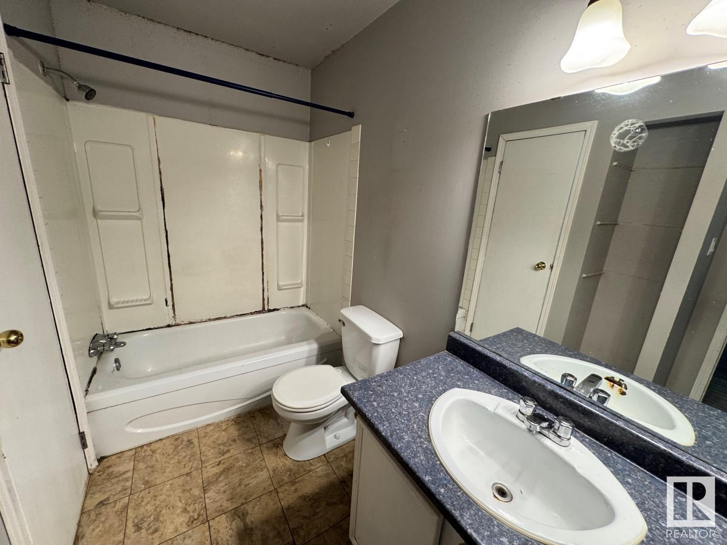      #18 1503 MILL WOODS E NW , Edmonton,  ,T6L 4C2 ;  Listing Number: MLS E4418676