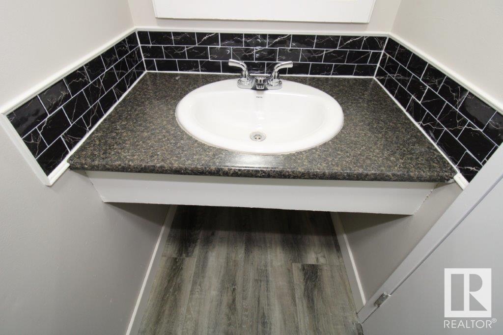      #3K 1 GARDEN GROVE GV NW , Edmonton,  ,T6J 2L3 ;  Listing Number: MLS E4418677