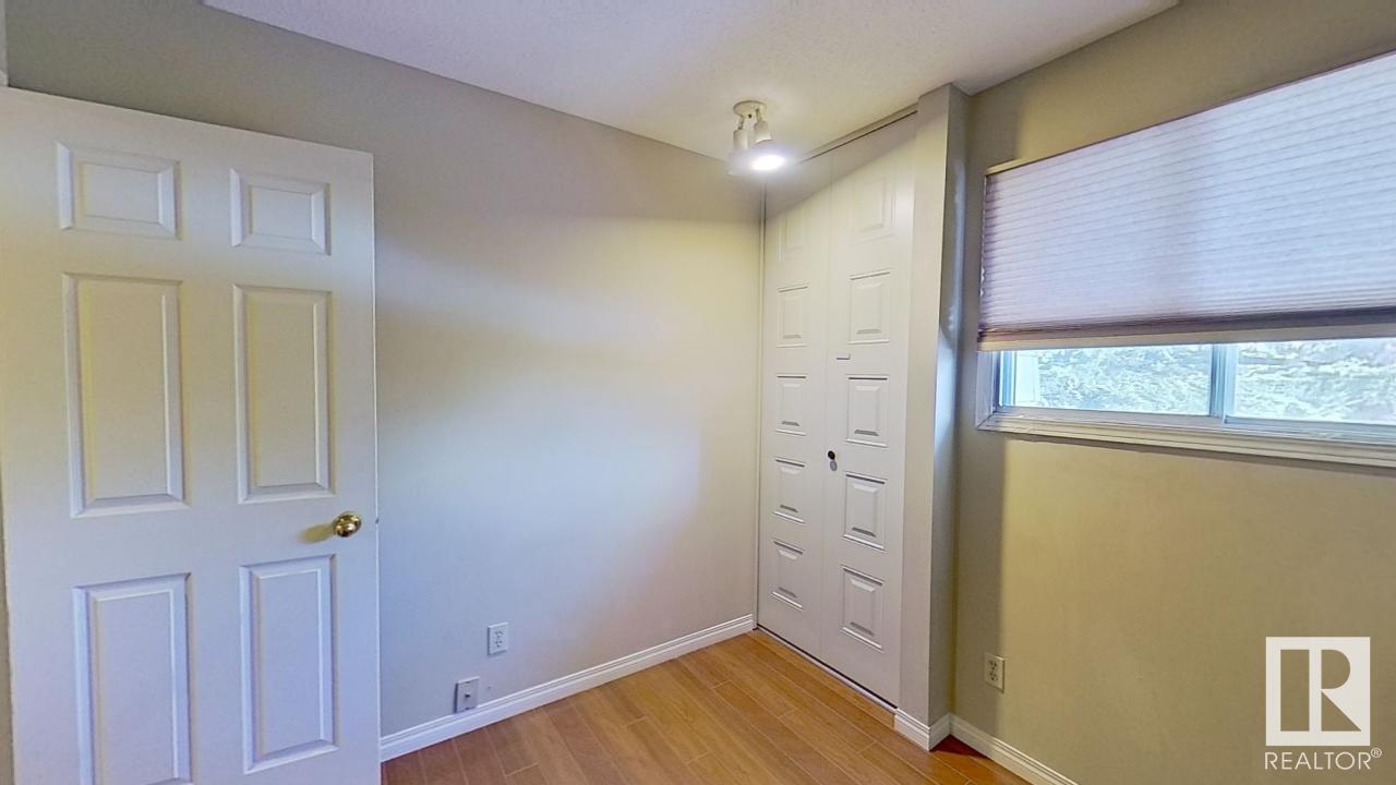      27 LANGLEY AV , St. Albert,  ,T8N 2B7 ;  Listing Number: MLS E4418680