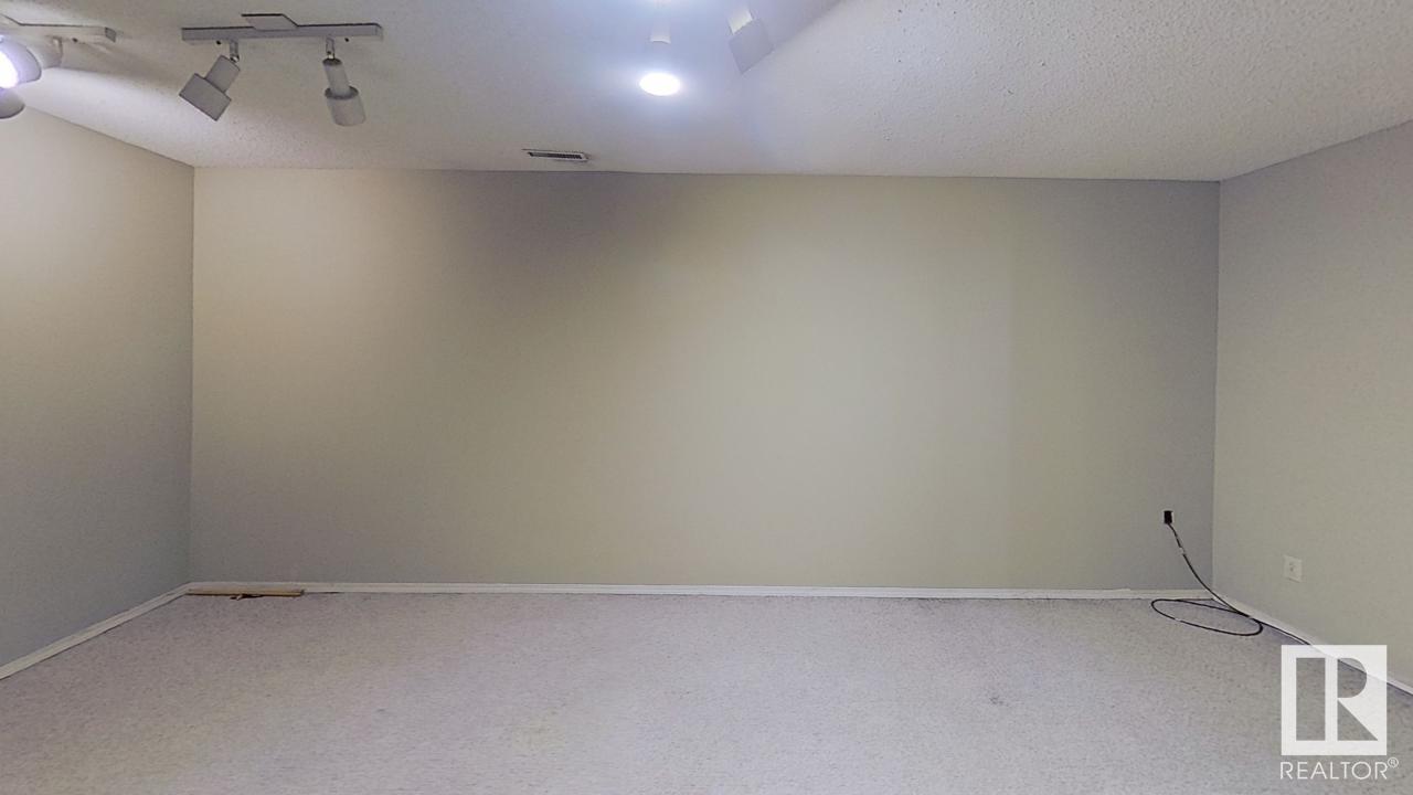      27 LANGLEY AV , St. Albert,  ,T8N 2B7 ;  Listing Number: MLS E4418680