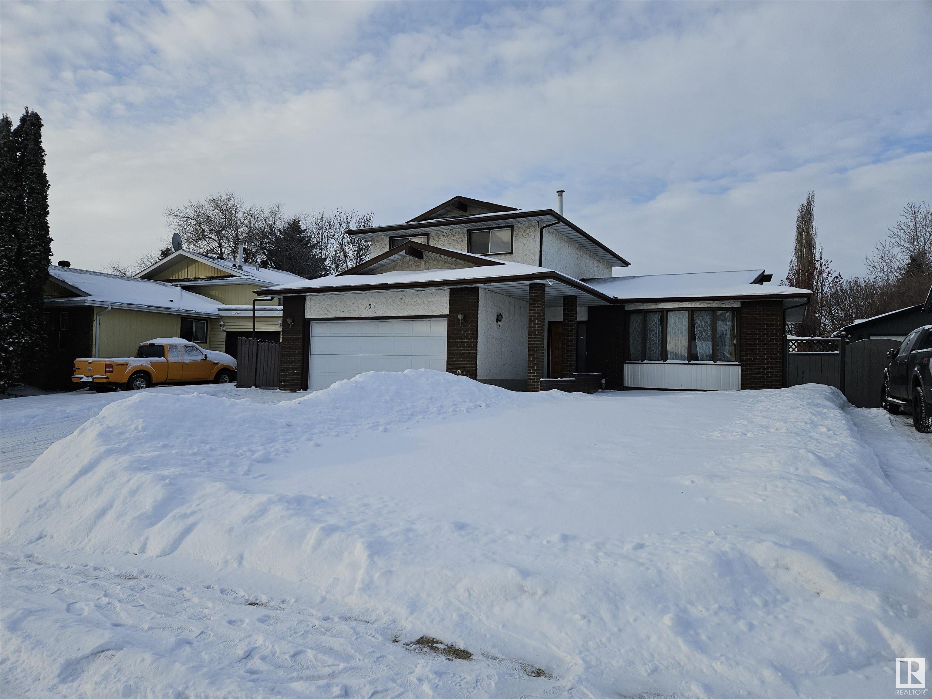     131 HUMBERSTONE RD NW , Edmonton,  ,T5A 4E4 ;  Listing Number: MLS E4418682