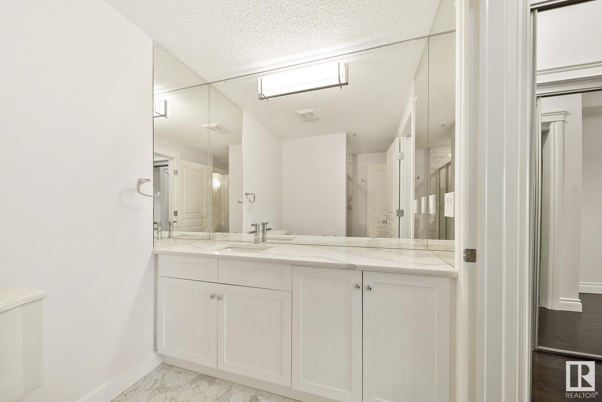      #401 10232 115 ST NW , Edmonton,  ,T5K 1T8 ;  Listing Number: MLS E4418694