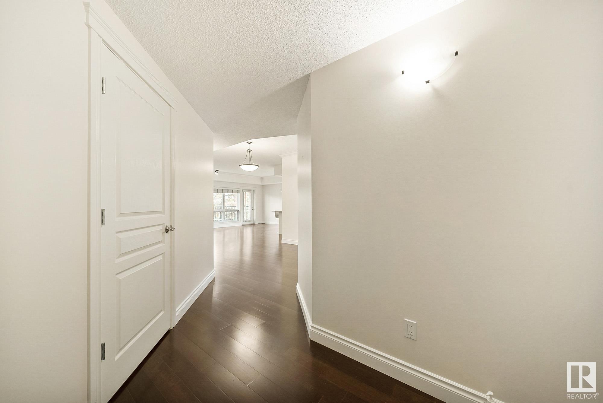     #401 10232 115 ST NW , Edmonton,  ,T5K 1T8 ;  Listing Number: MLS E4418694