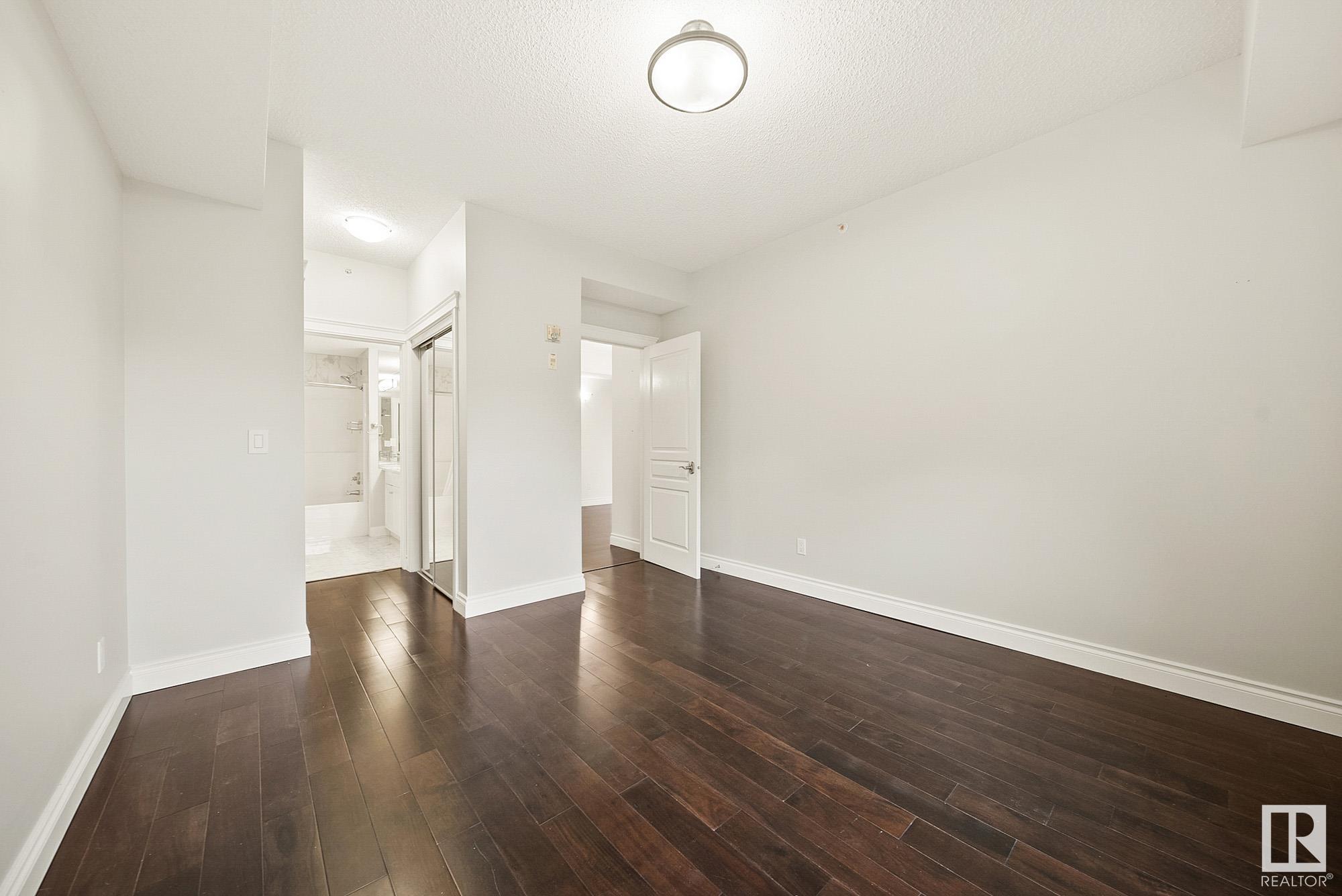      #401 10232 115 ST NW , Edmonton,  ,T5K 1T8 ;  Listing Number: MLS E4418694