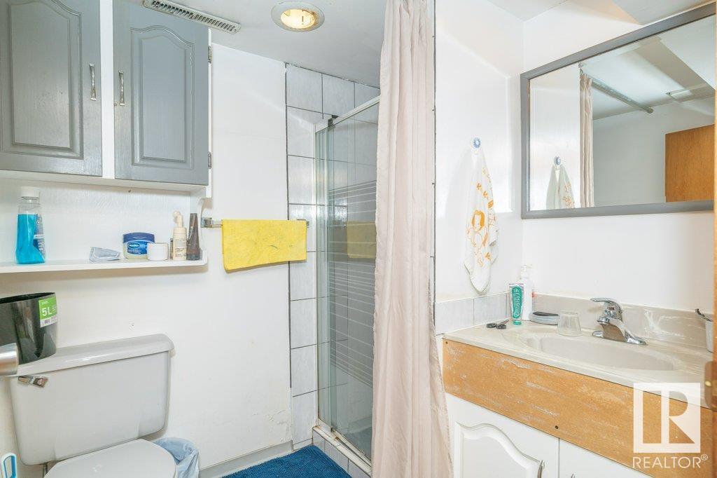      10824 83 AV NW , Edmonton,  ,T6E 2E7 ;  Listing Number: MLS E4418697