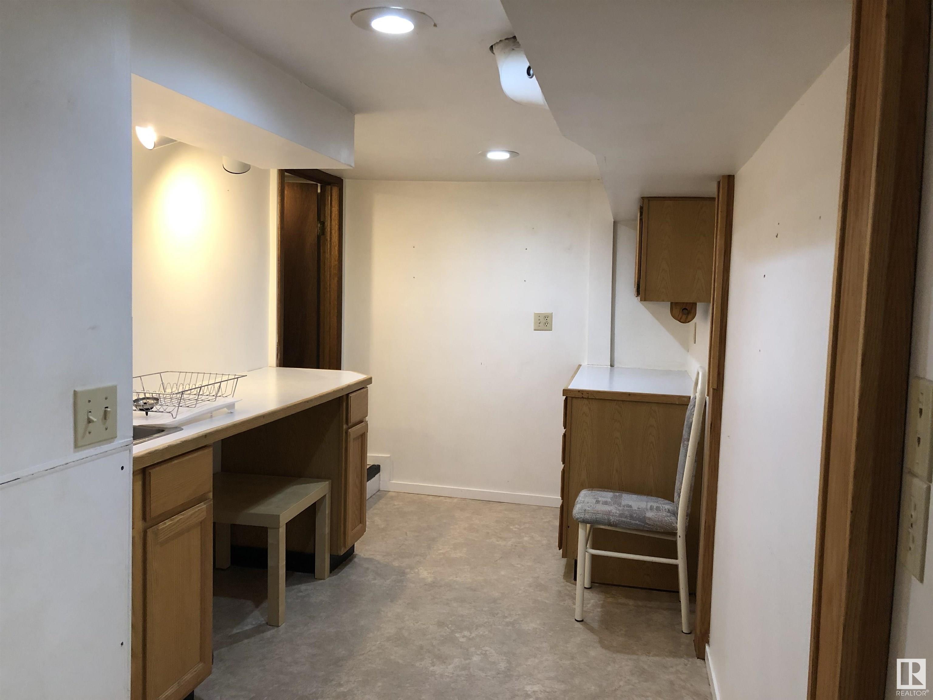      10824 83 AV NW , Edmonton,  ,T6E 2E7 ;  Listing Number: MLS E4418697