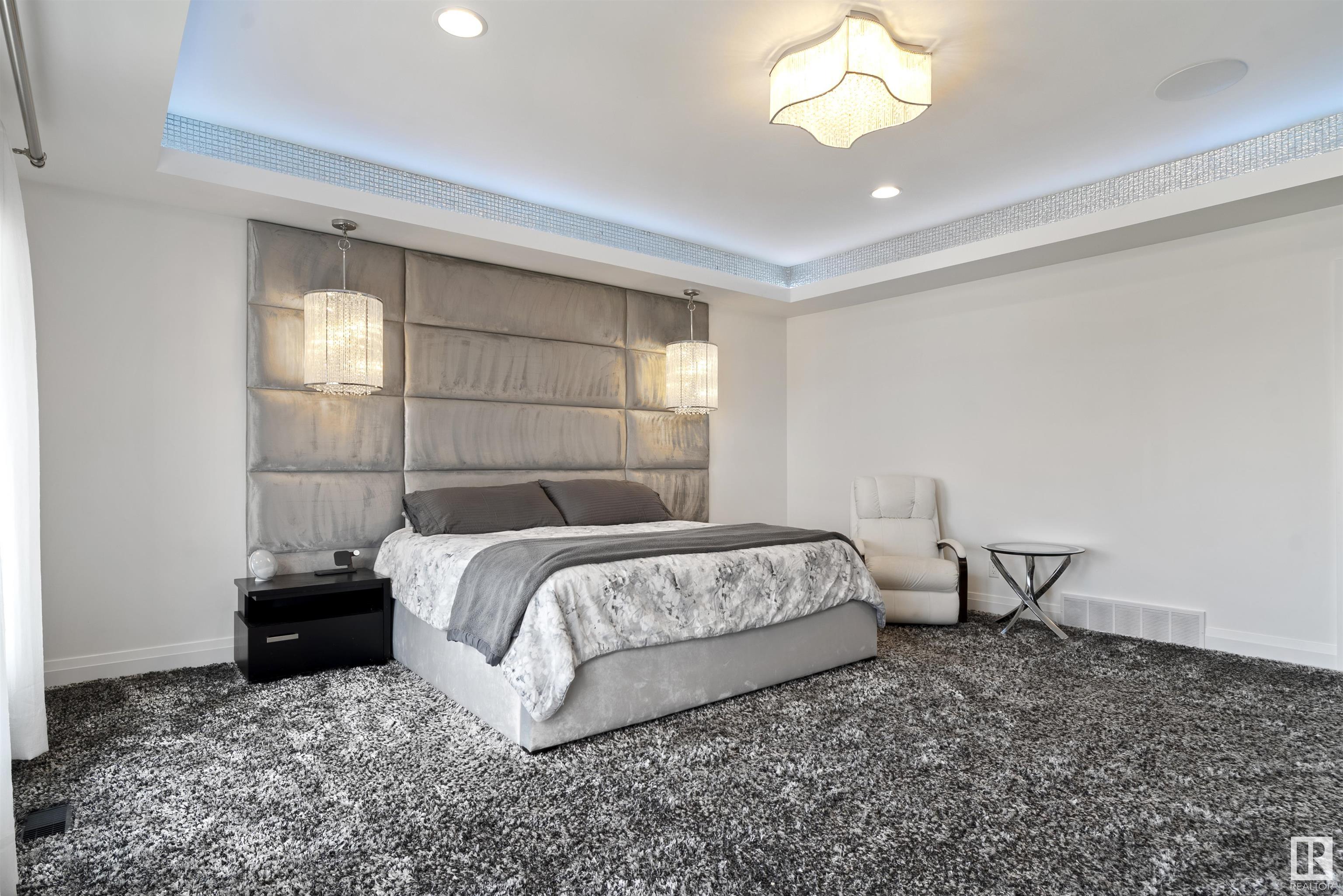      8818 19 AV SW , Edmonton,  ,T6X 1X6 ;  Listing Number: MLS E4418698